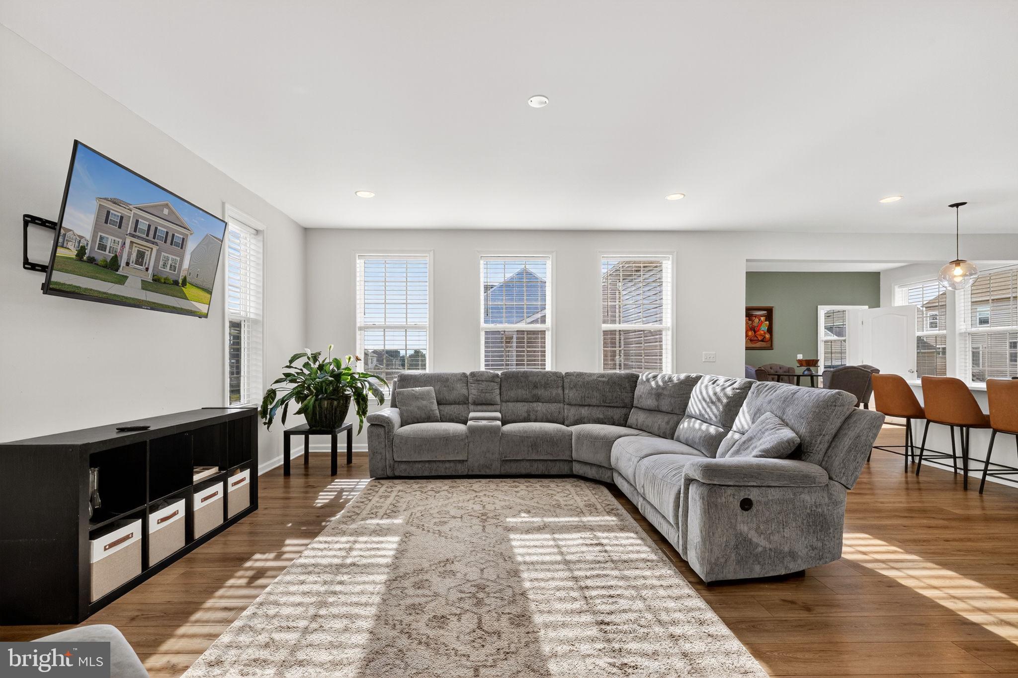 HUNTFIELD - Residential