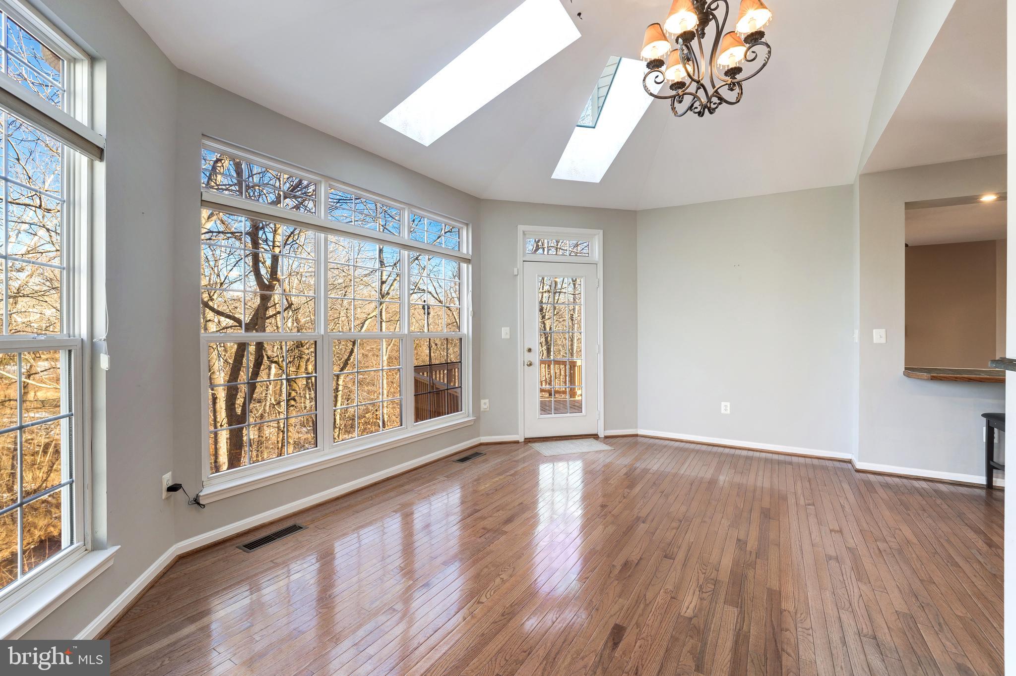 POTOMAC STATION - Residential Lease