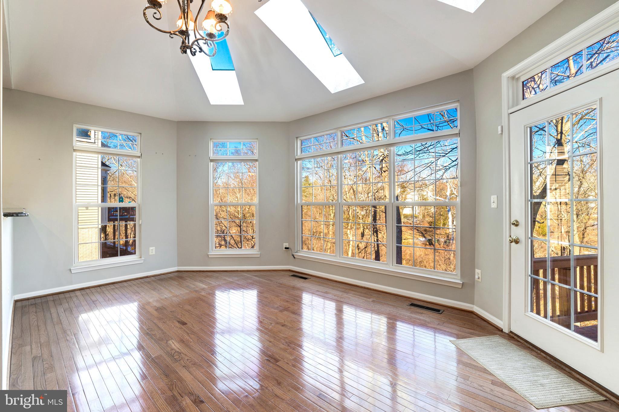 POTOMAC STATION - Residential Lease