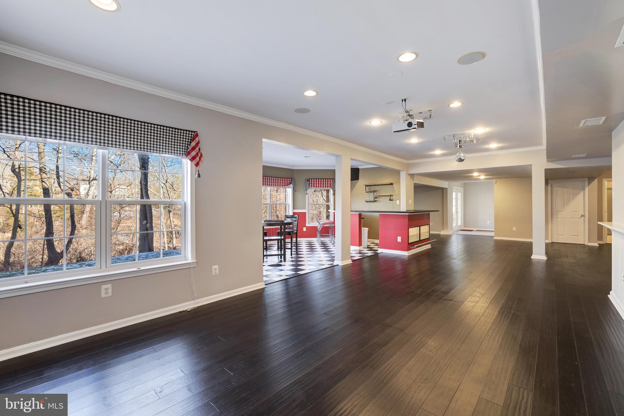 POTOMAC STATION - Residential Lease