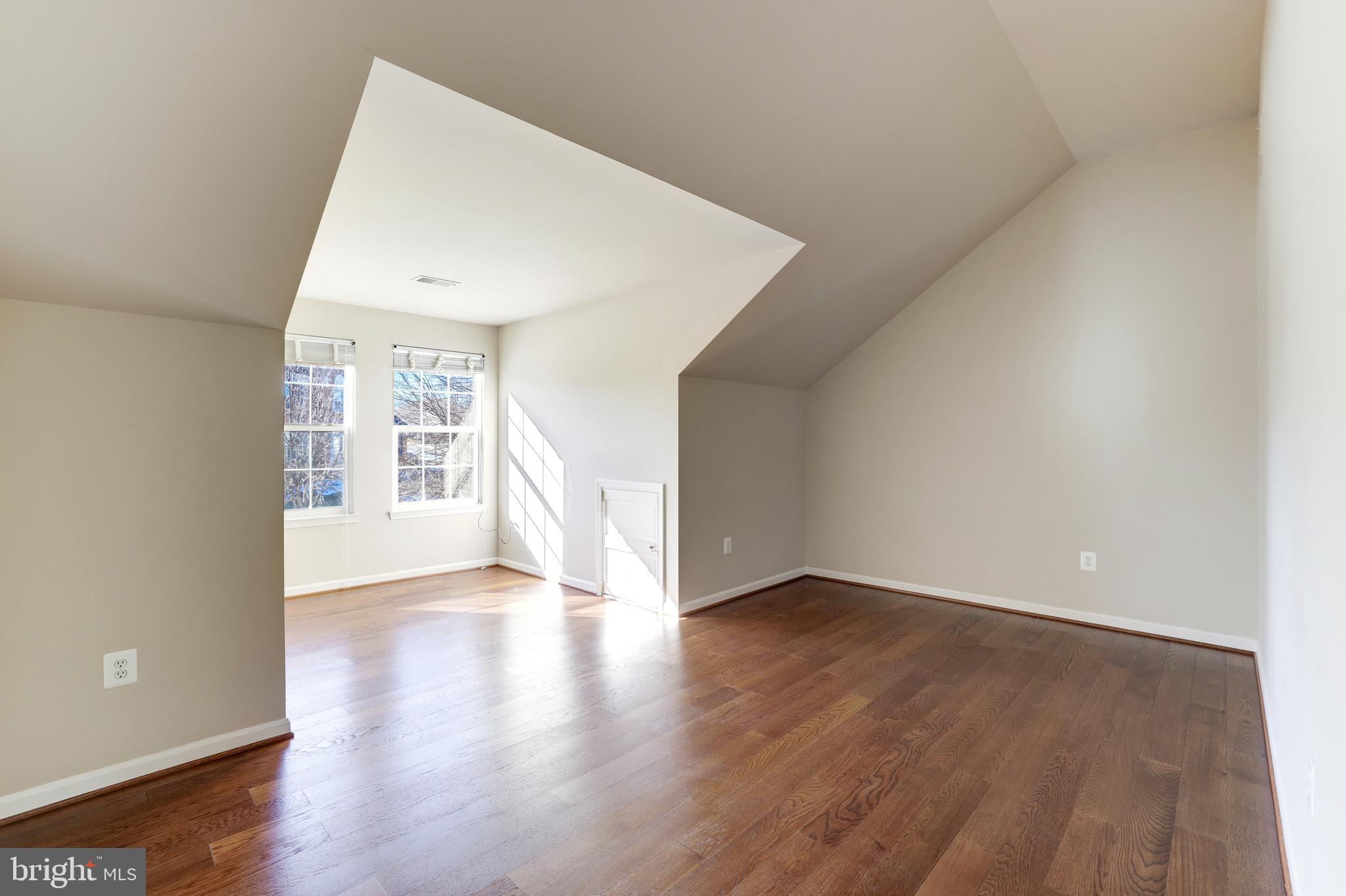 POTOMAC STATION - Residential Lease