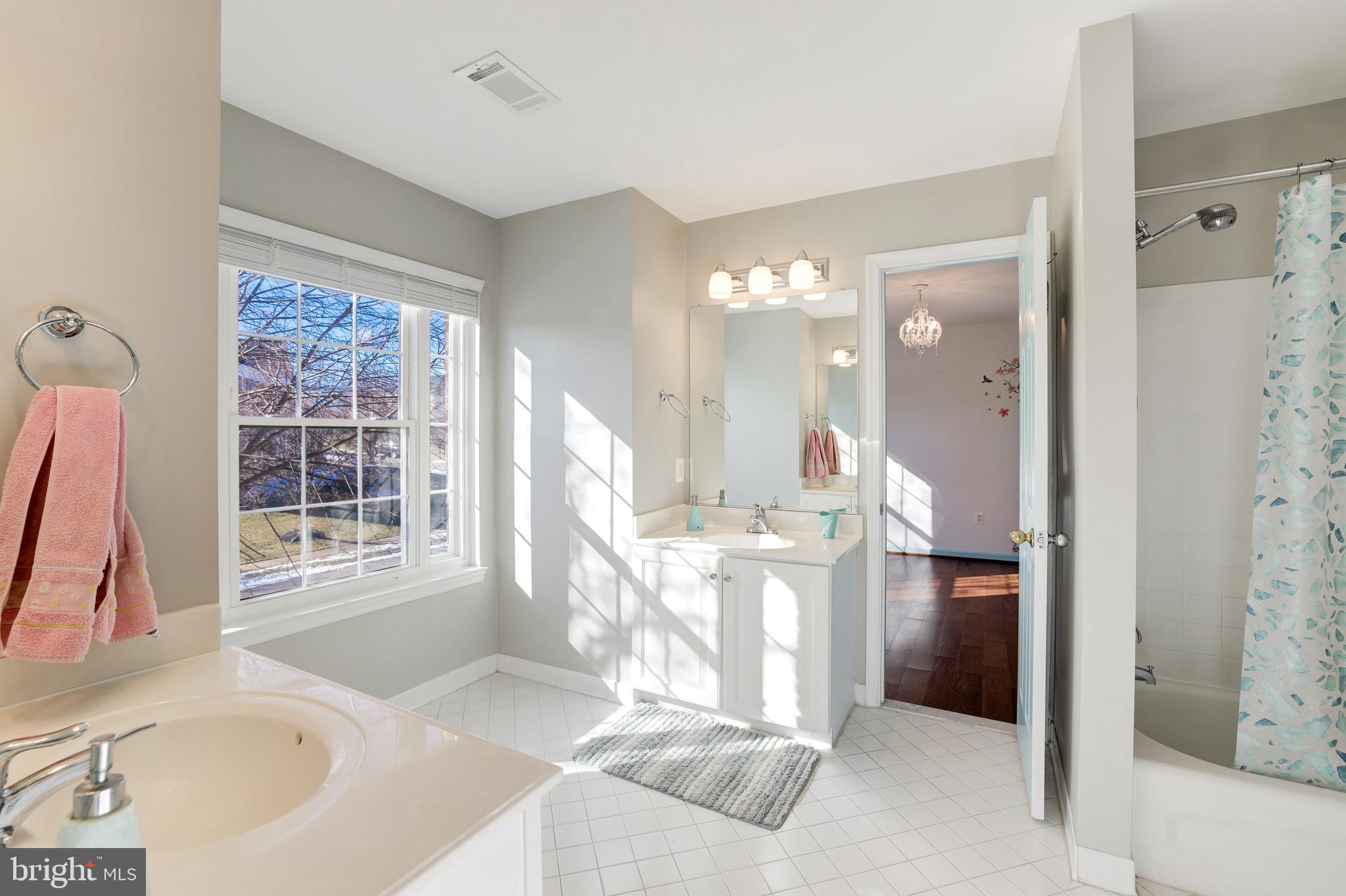 POTOMAC STATION - Residential Lease