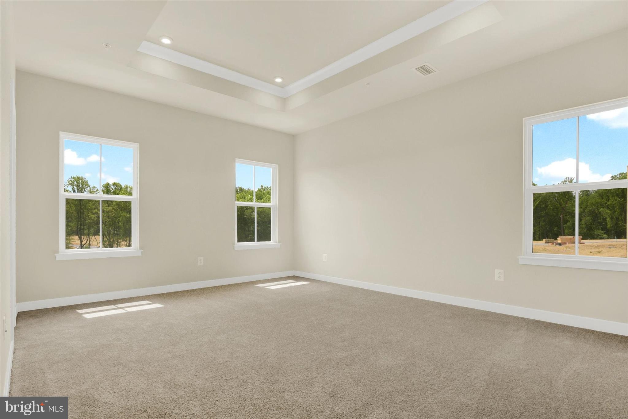 ABERDEEN OVERLOOK - Residential