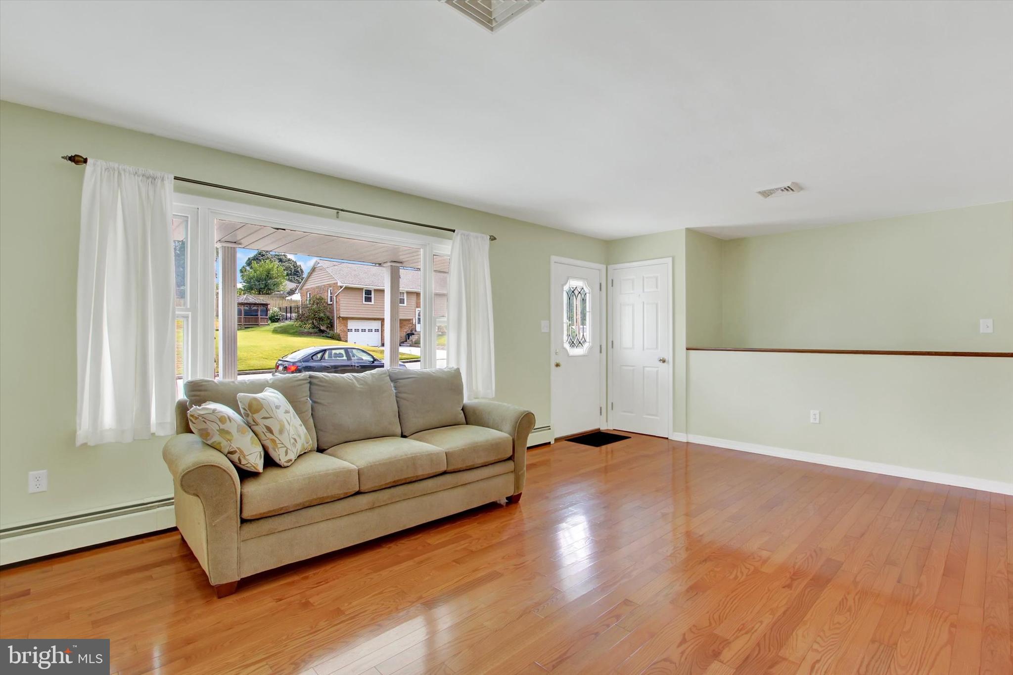 1008 MARIETTA AVENUE