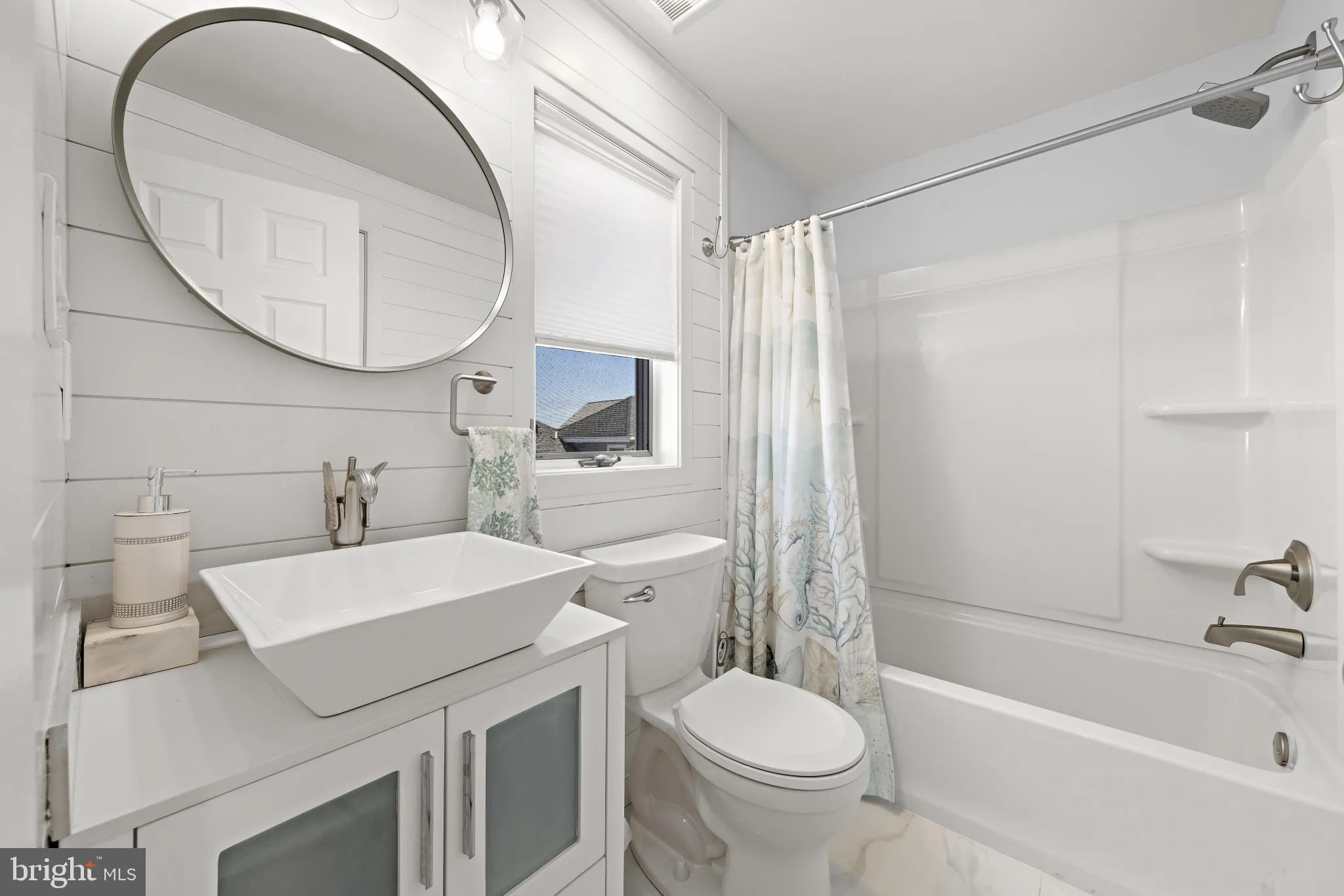 Beach Haven, New Jersey 08008, United States, 4 Bedrooms Bedrooms, ,4 BathroomsBathrooms,Residential,Active,233948