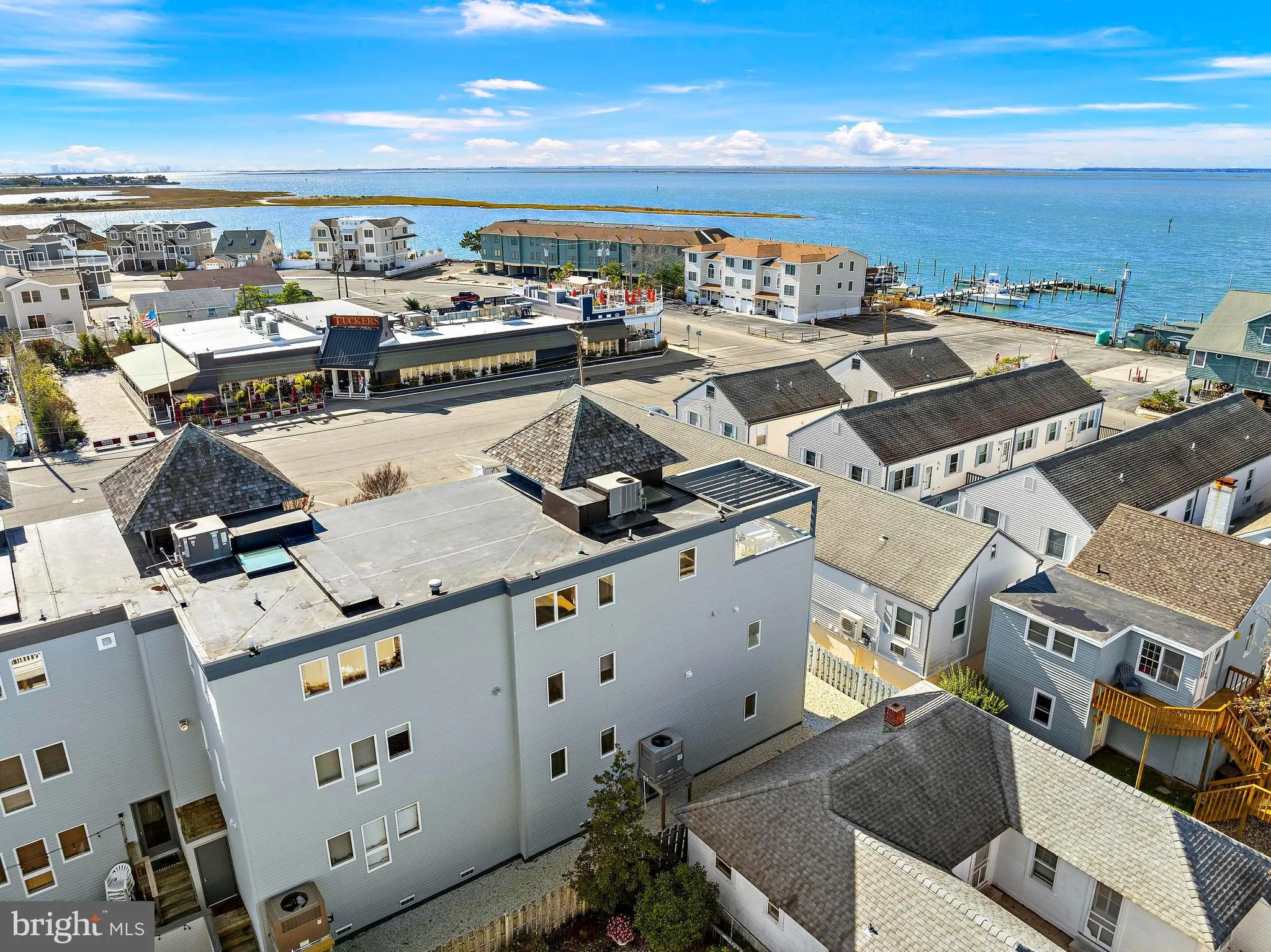 Beach Haven, New Jersey 08008, United States, 4 Bedrooms Bedrooms, ,4 BathroomsBathrooms,Residential,Active,233948