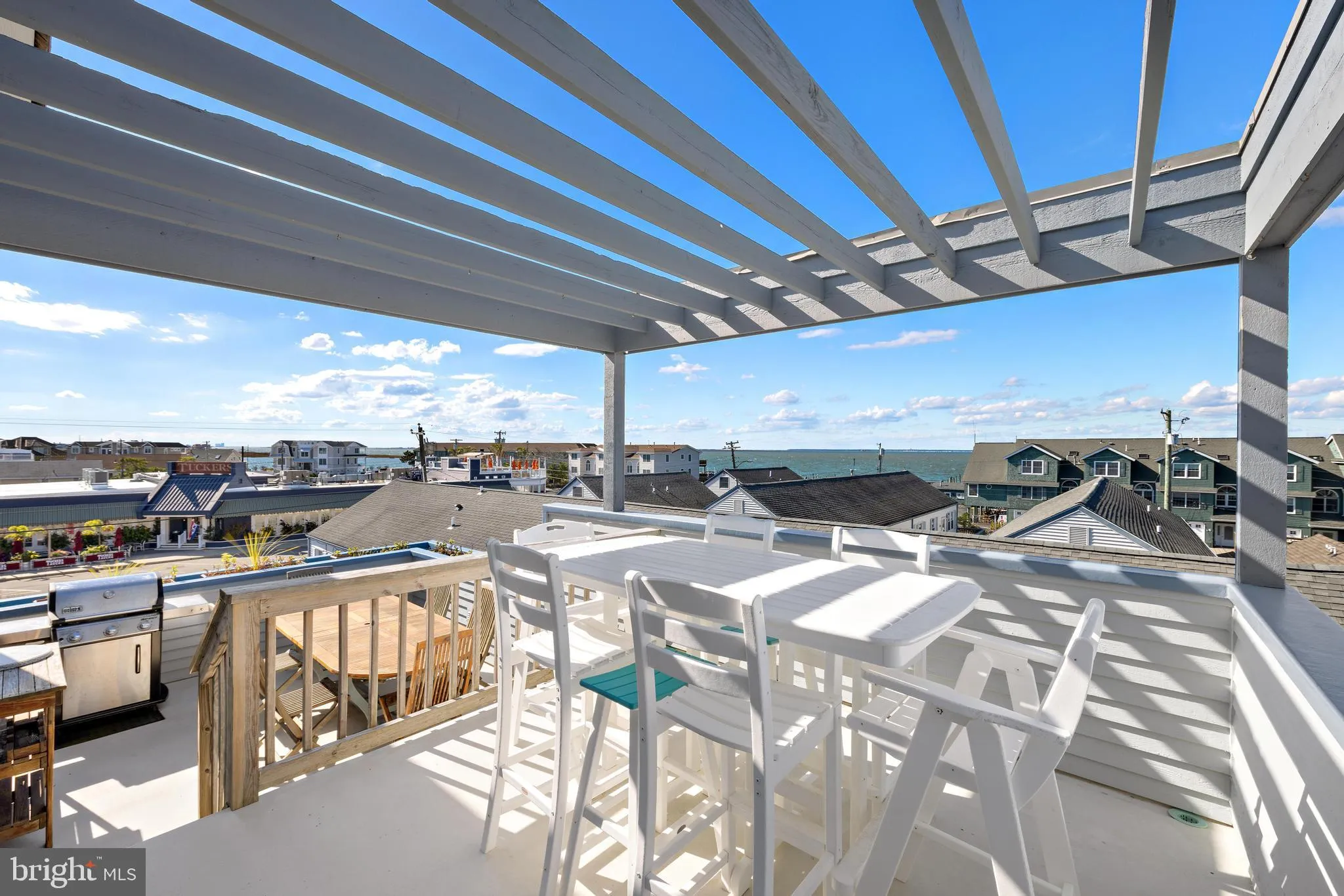 Beach Haven, New Jersey 08008, United States, 4 Bedrooms Bedrooms, ,4 BathroomsBathrooms,Residential,Active,233948