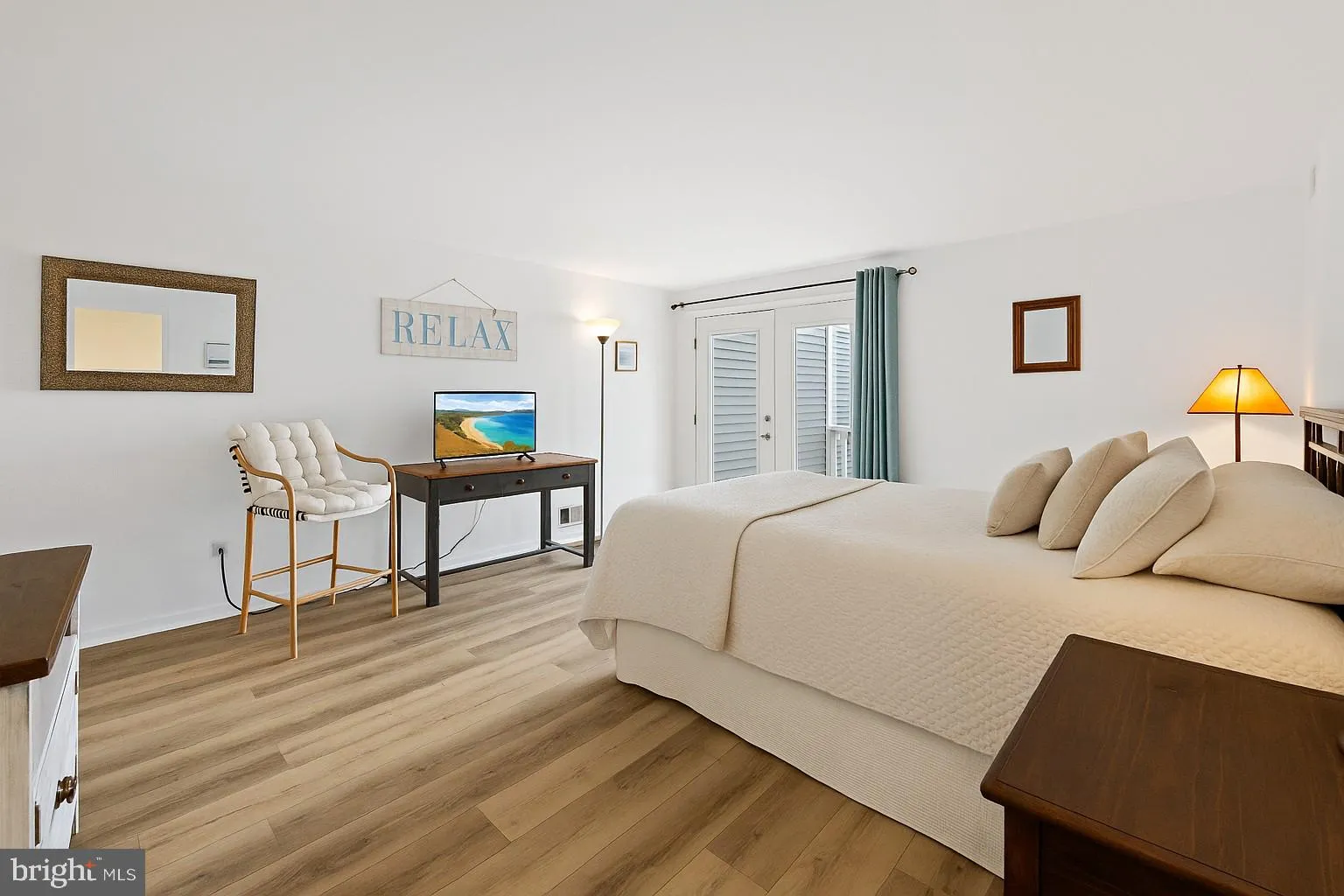 Beach Haven, New Jersey 08008, United States, 4 Bedrooms Bedrooms, ,4 BathroomsBathrooms,Residential,Active,233948