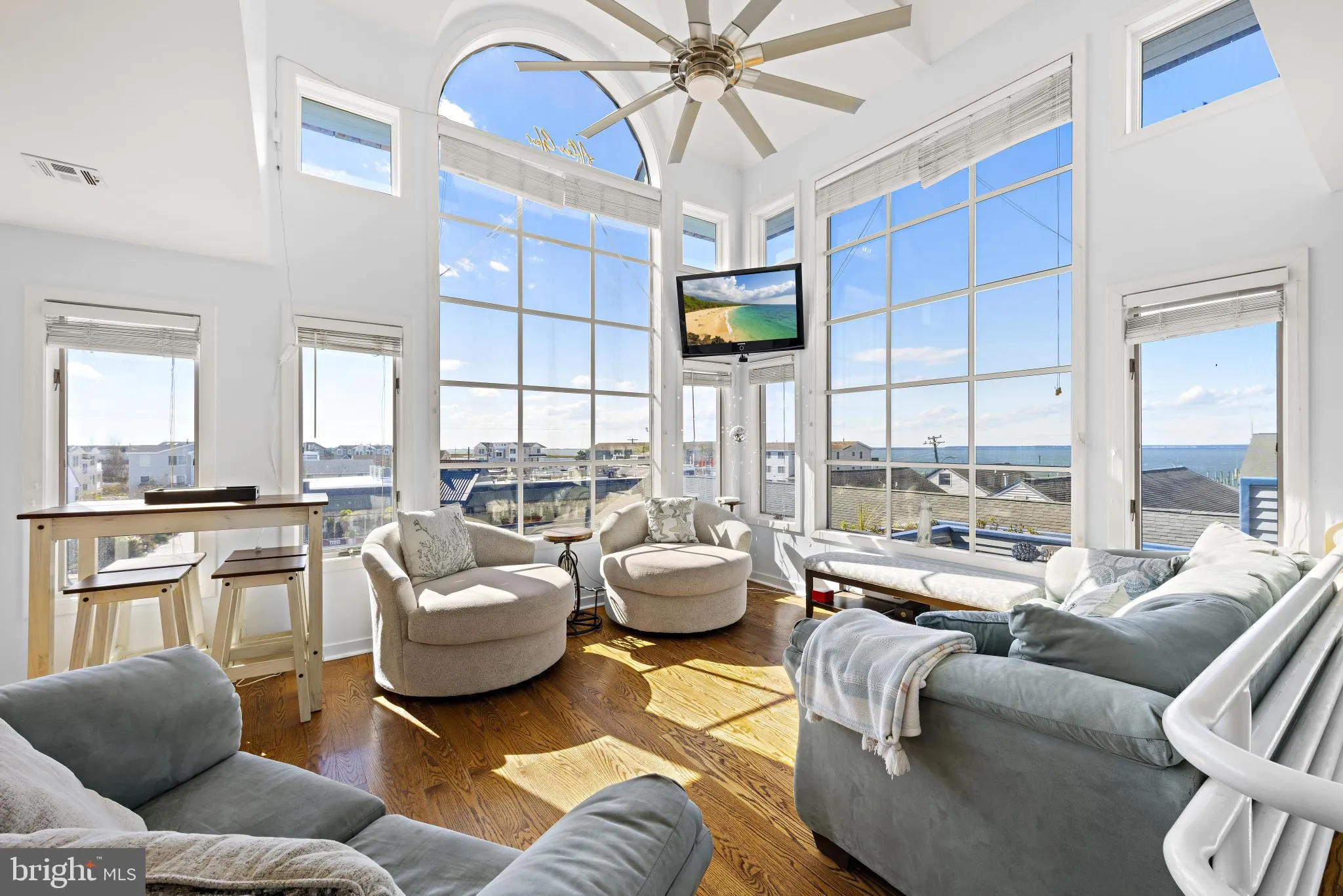 Beach Haven, New Jersey 08008, United States, 4 Bedrooms Bedrooms, ,4 BathroomsBathrooms,Residential,Active,233948