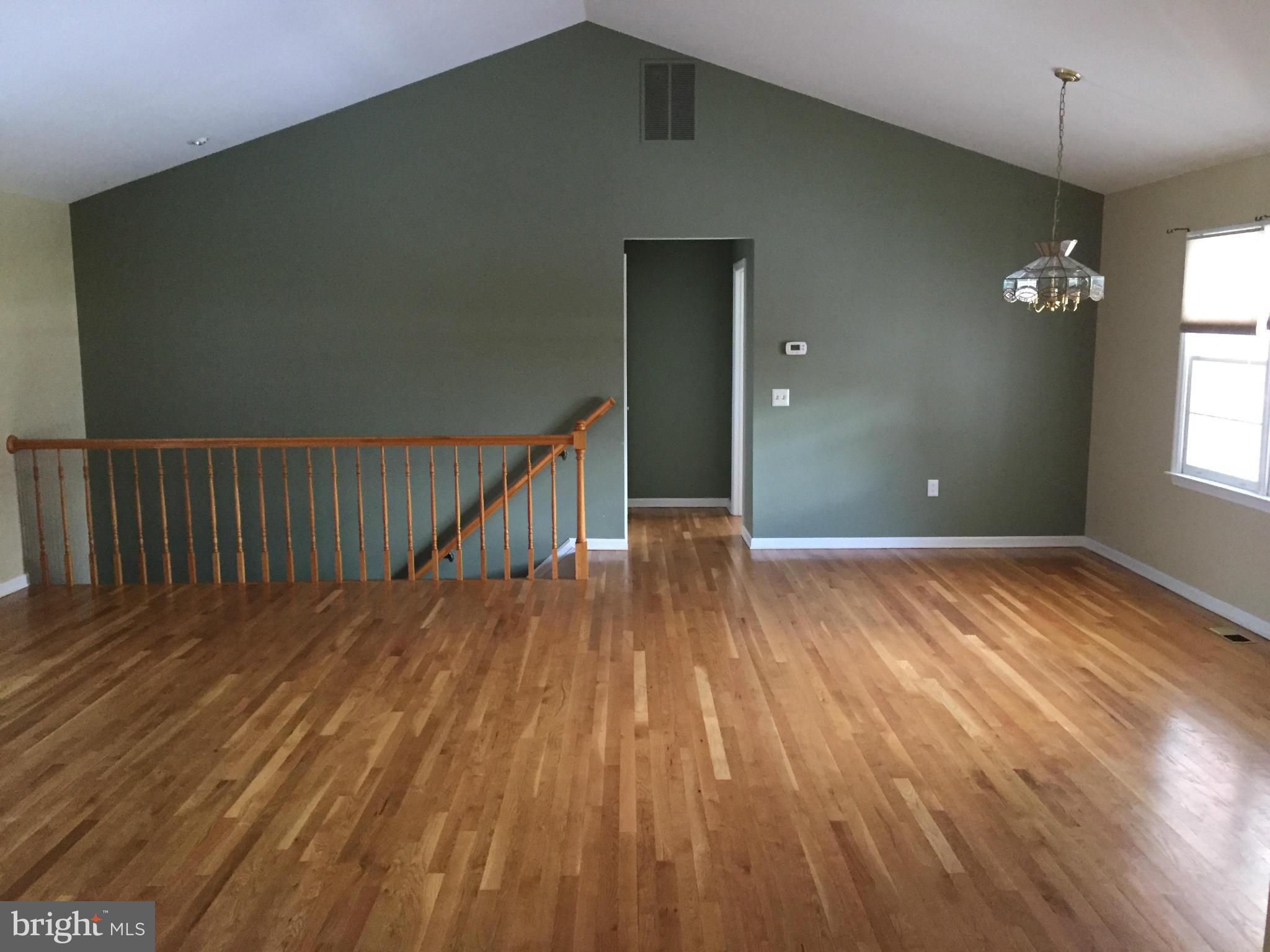 CLOVERDALE HEIGHTS - Residential