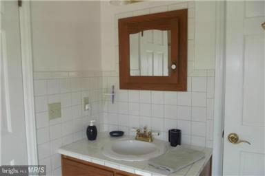 CLOVERDALE HEIGHTS - Residential