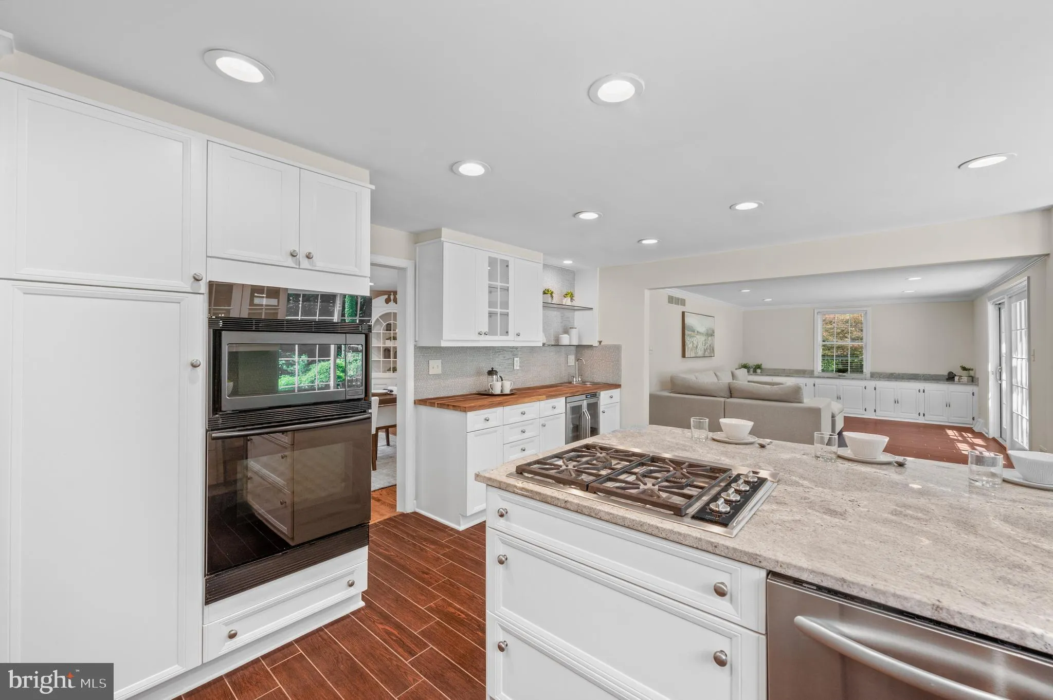 Newtown Square, Pennsylvania 19073, United States, 4 Bedrooms Bedrooms, ,3 BathroomsBathrooms,Residential,Coming Soon,170573