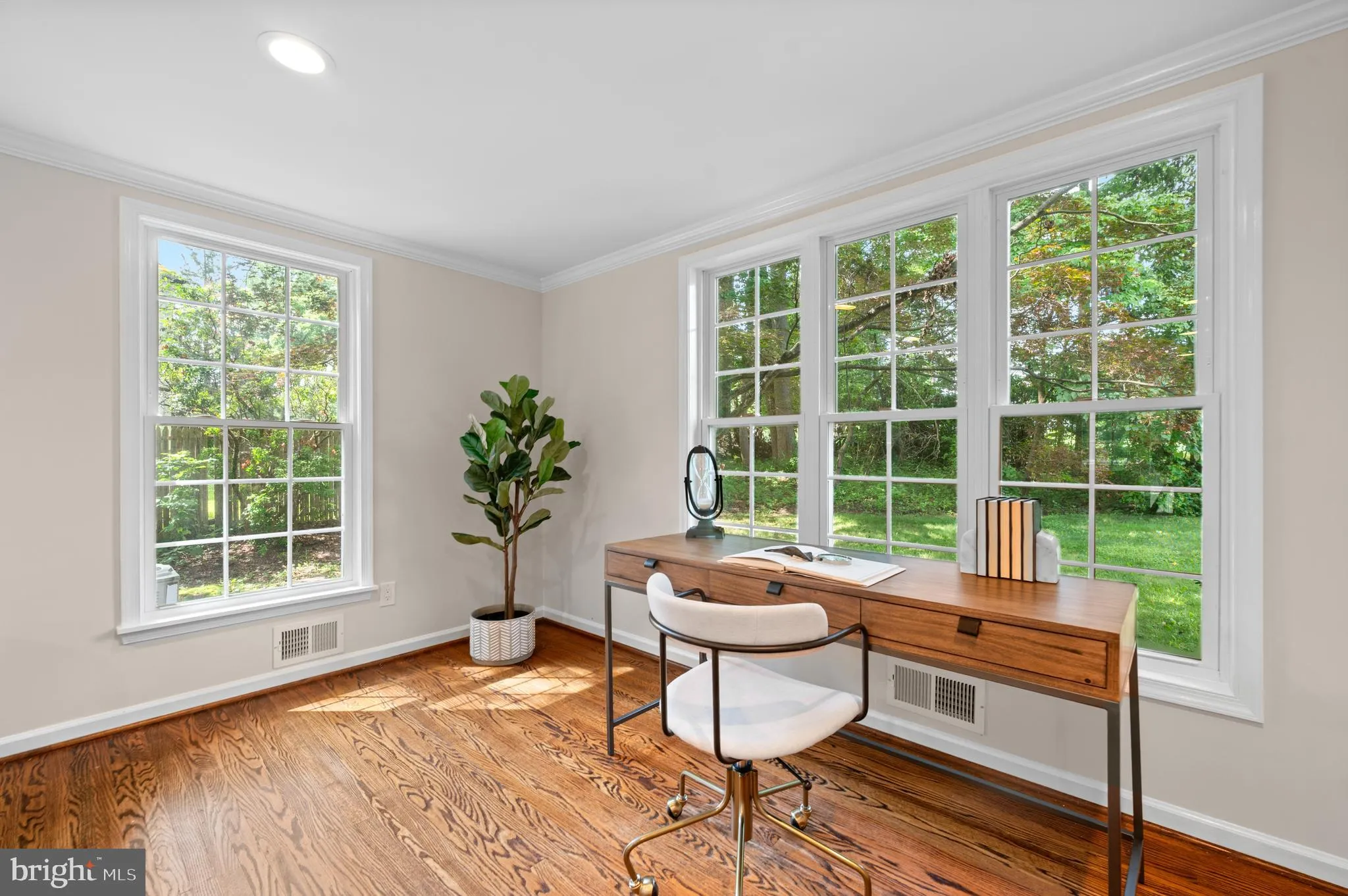 Newtown Square, Pennsylvania 19073, United States, 4 Bedrooms Bedrooms, ,3 BathroomsBathrooms,Residential,Coming Soon,170573