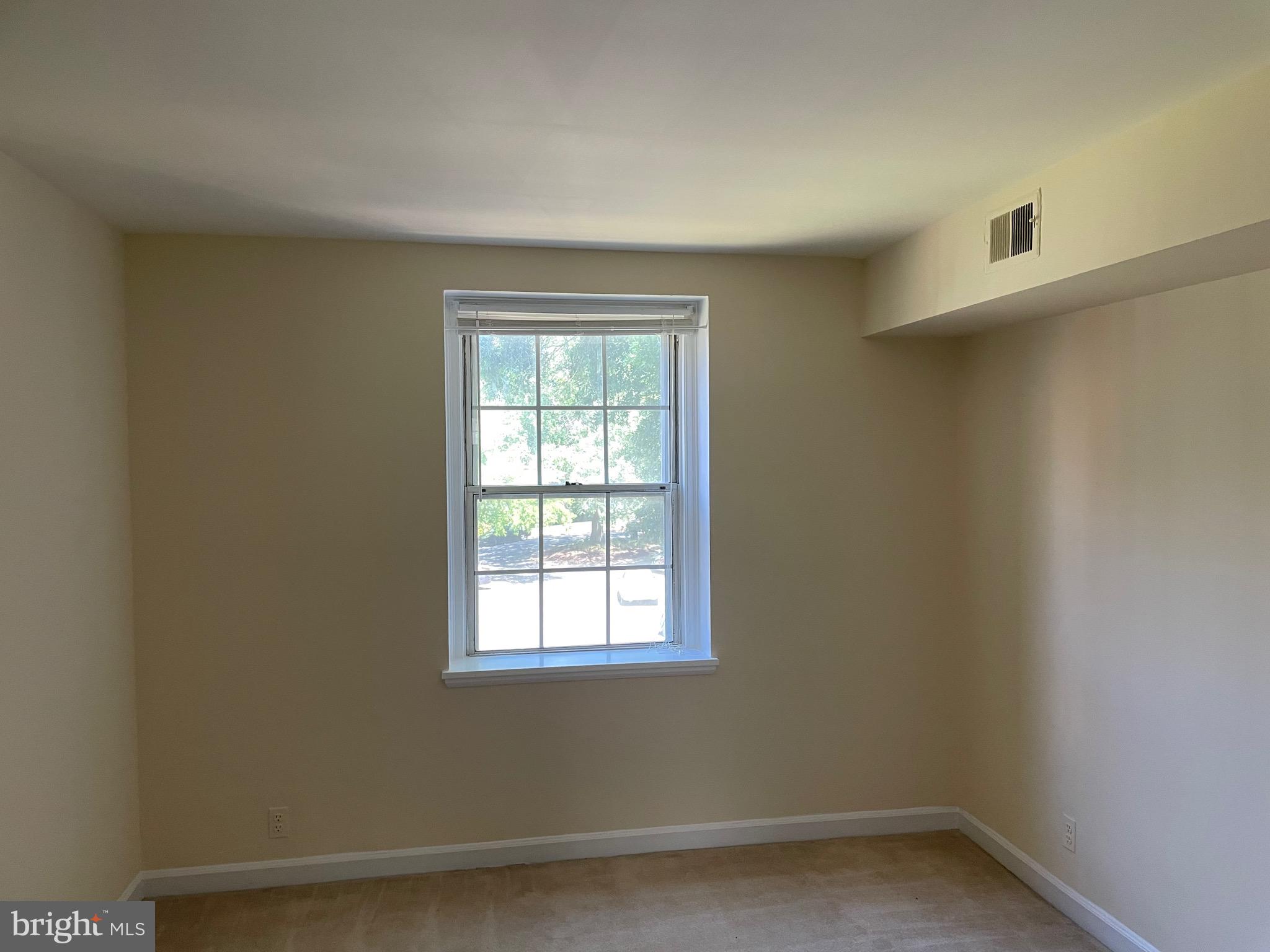 4906 29TH ROAD S B2
