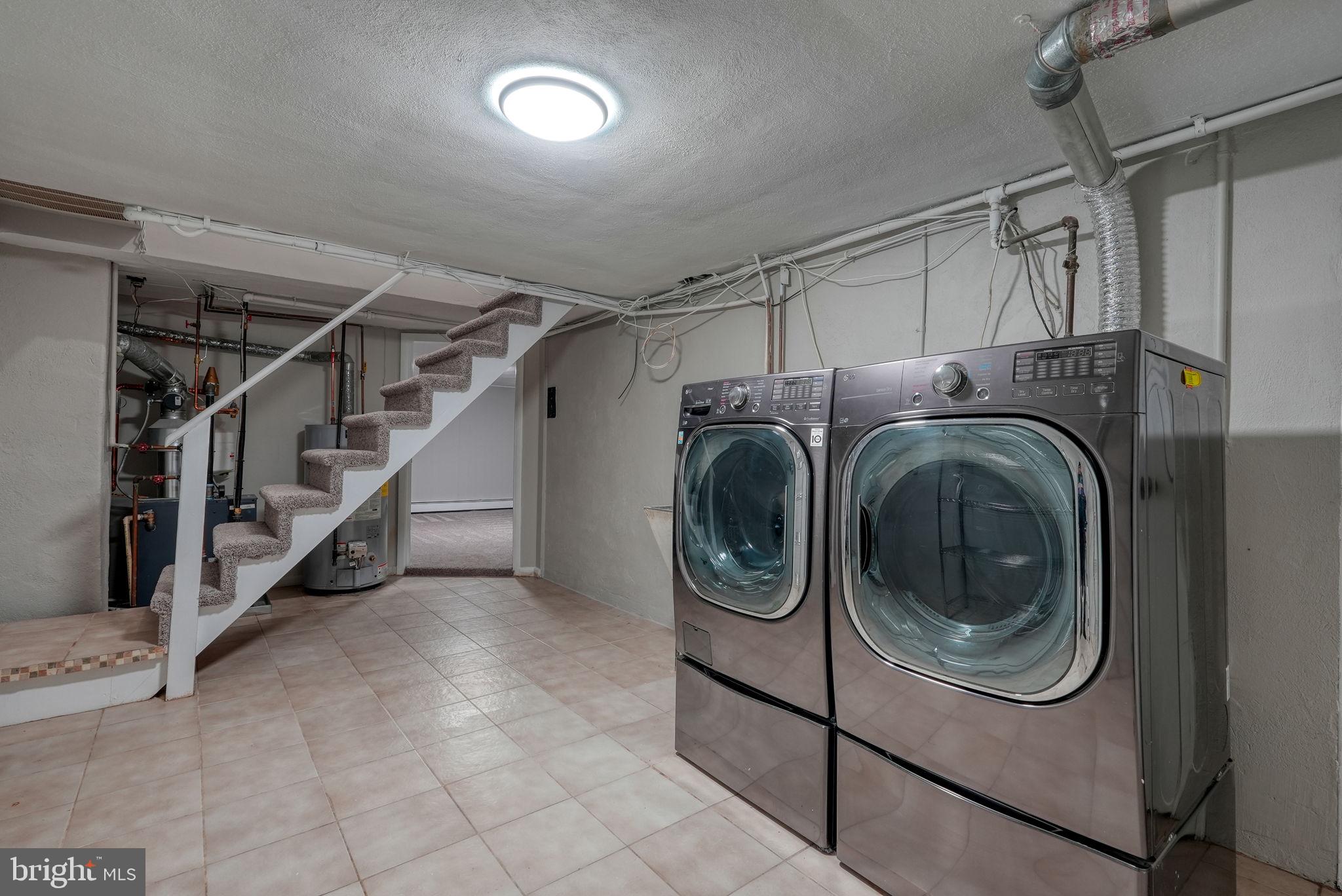 PHILADELPHIA (NORTHEAST) - Residential