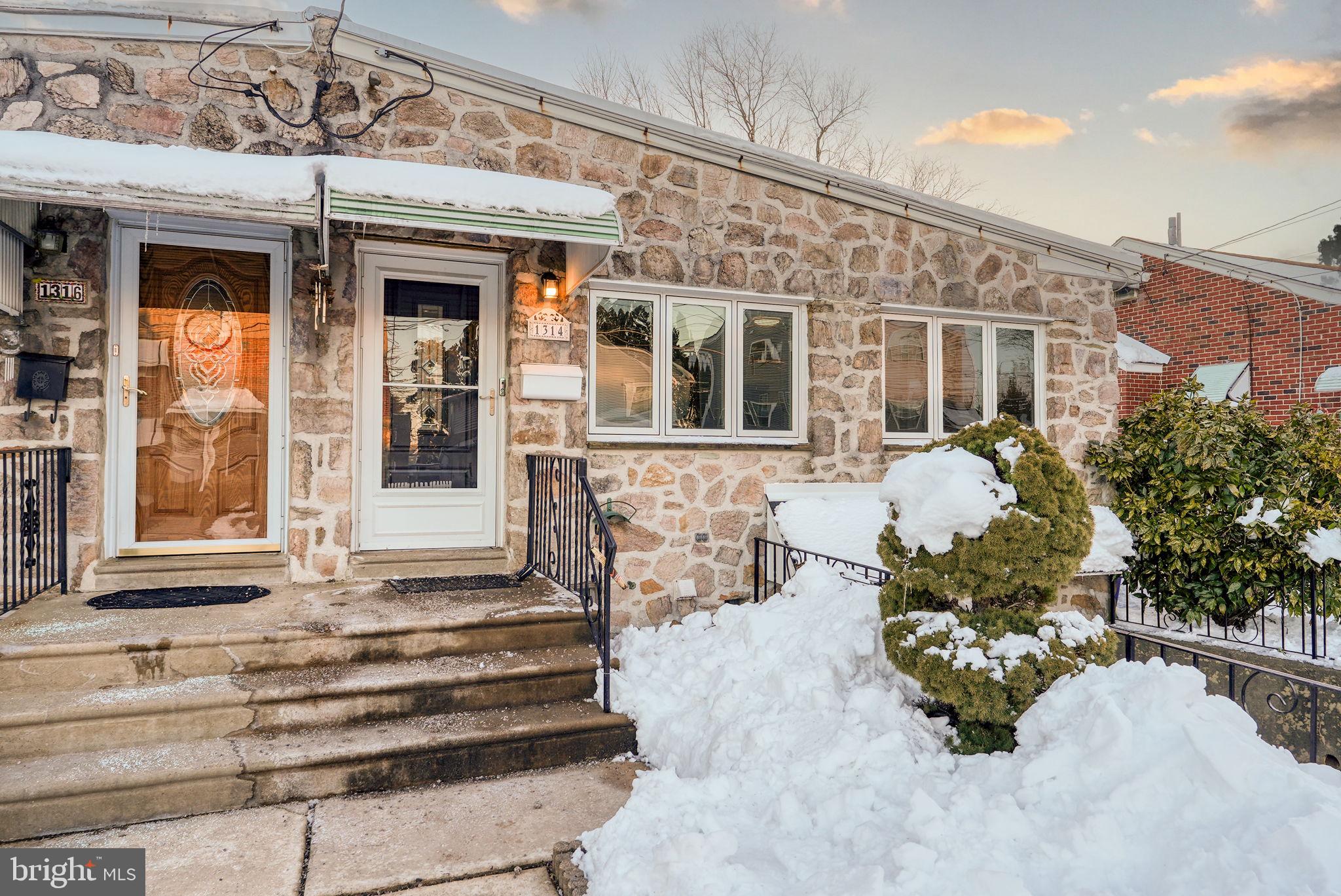 PHILADELPHIA (NORTHEAST) - Residential