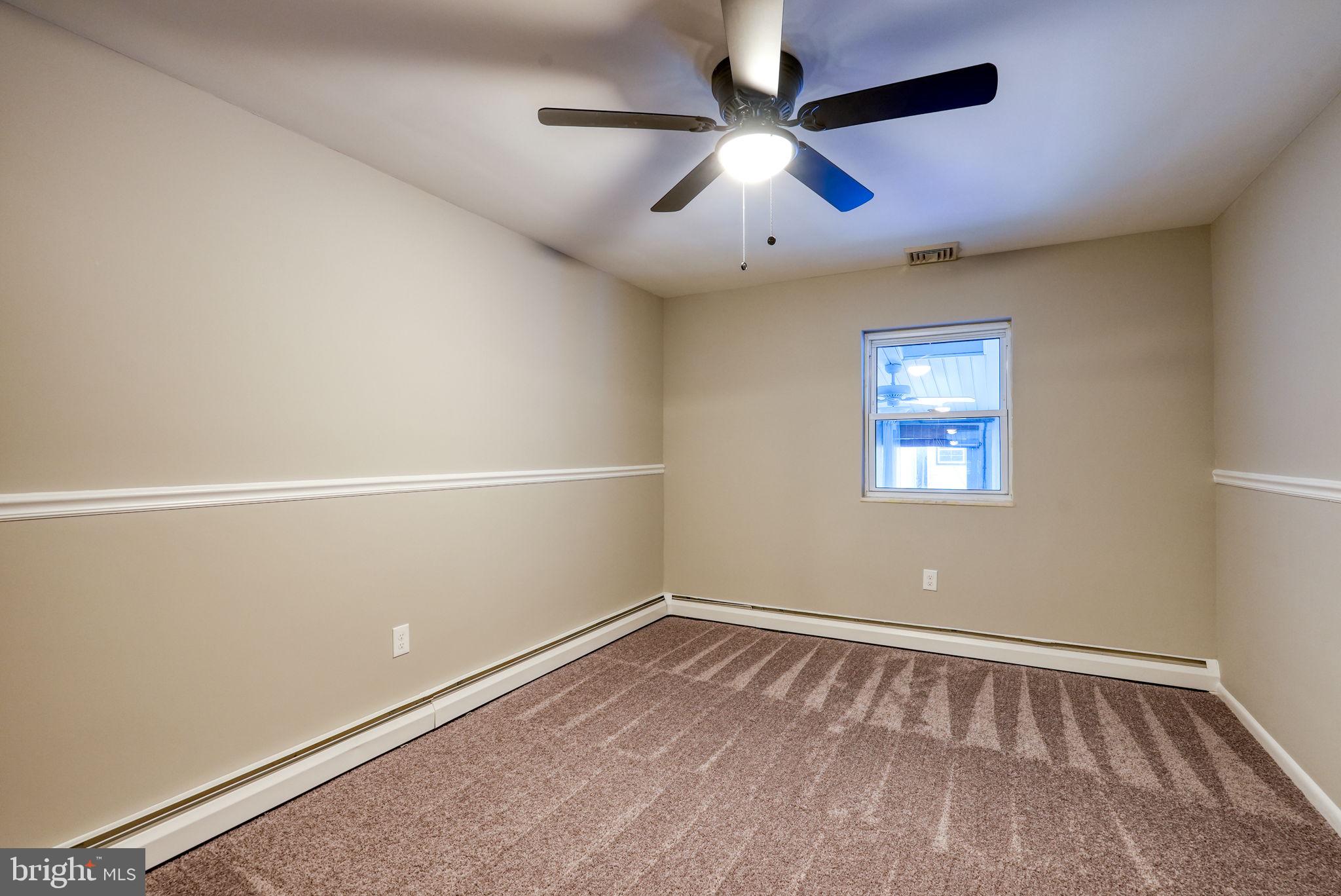 PHILADELPHIA (NORTHEAST) - Residential