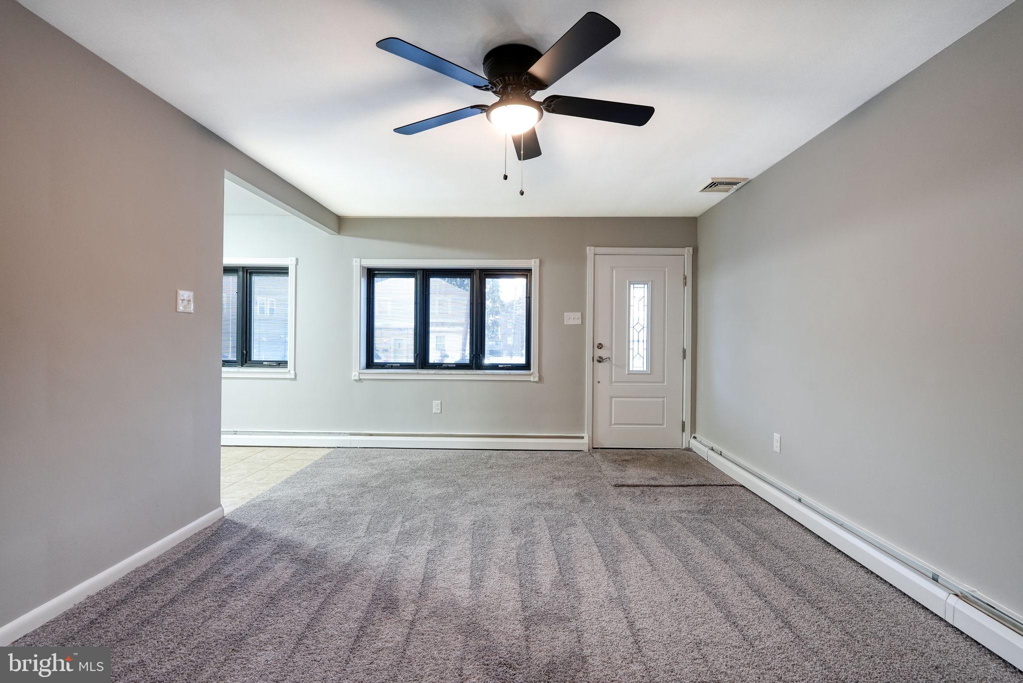 PHILADELPHIA (NORTHEAST) - Residential