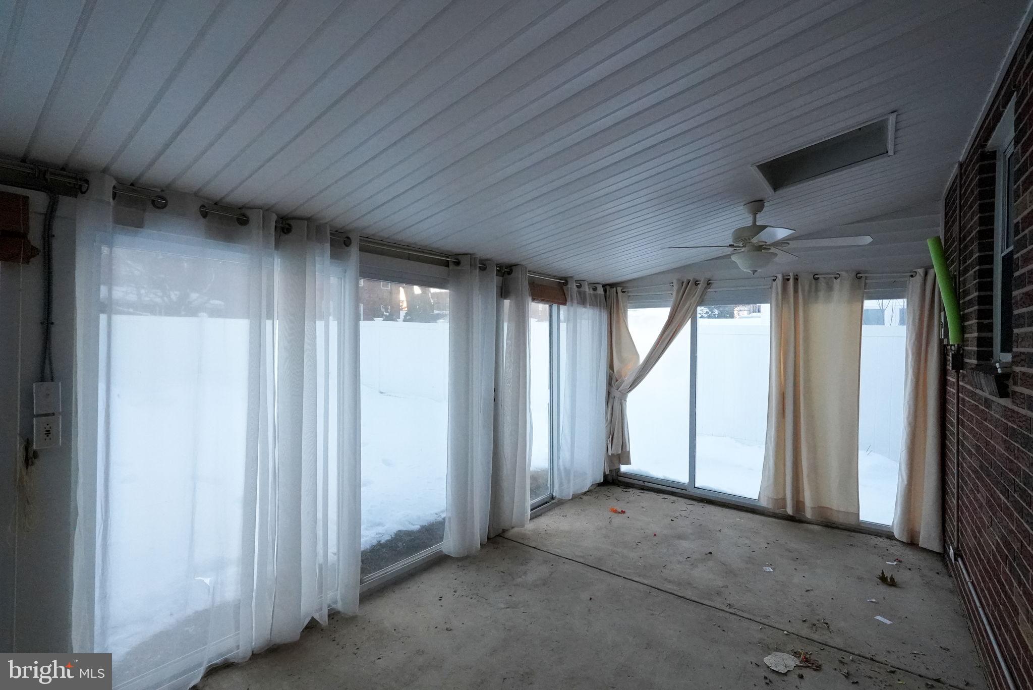 PHILADELPHIA (NORTHEAST) - Residential