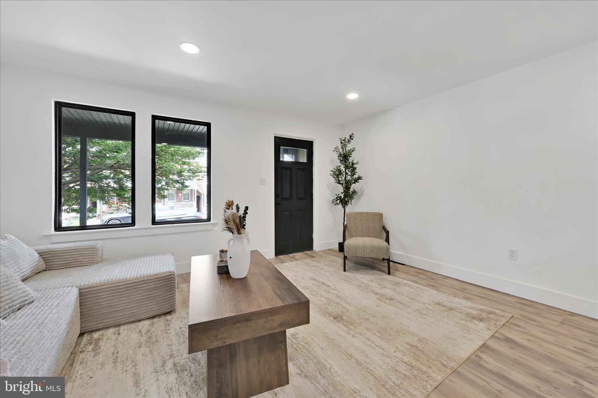 628 4TH STREET