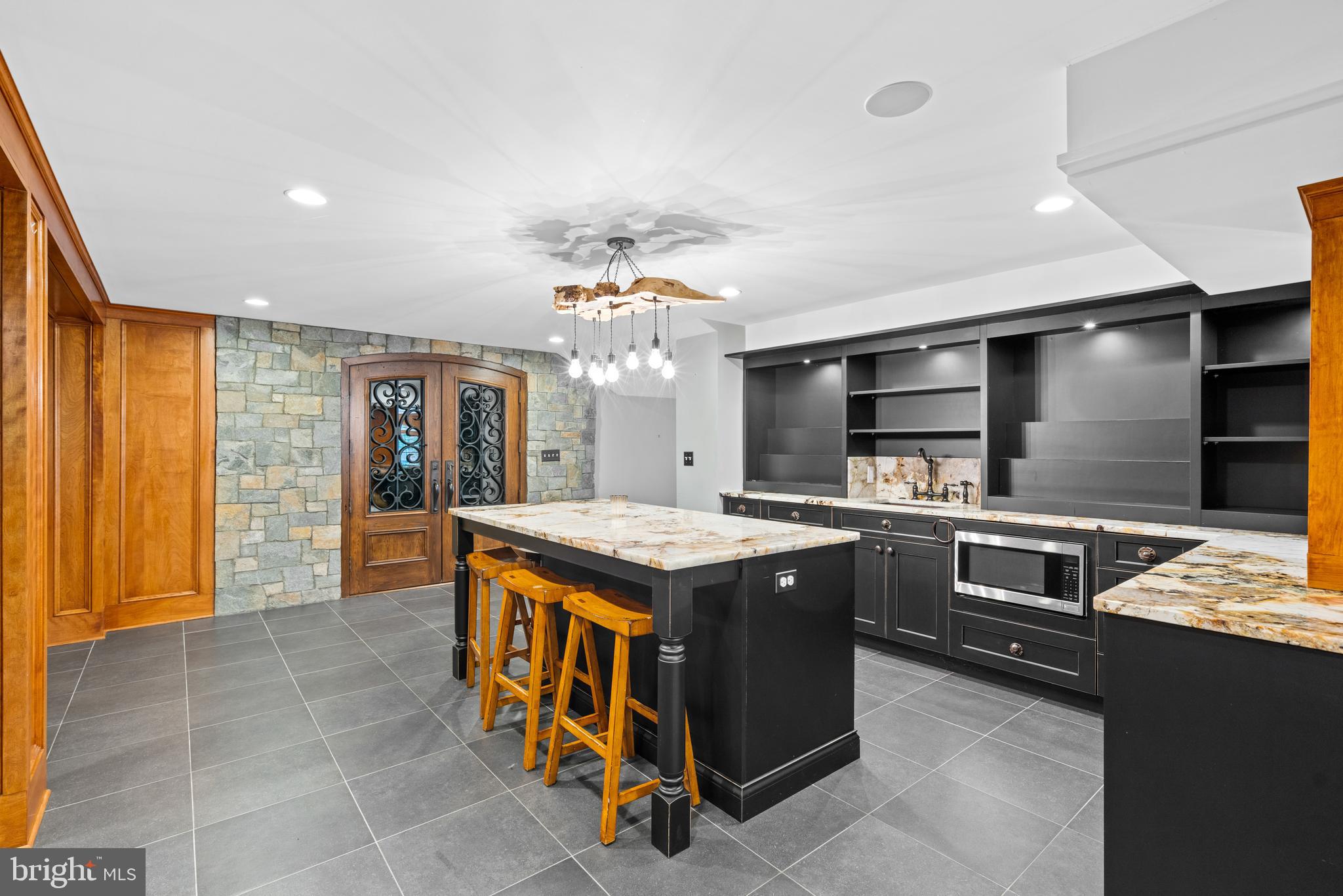 FOXHALL - Residential