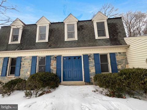 2304 HOLLY SPRING DRIVE SILVER SPRING MD 20905