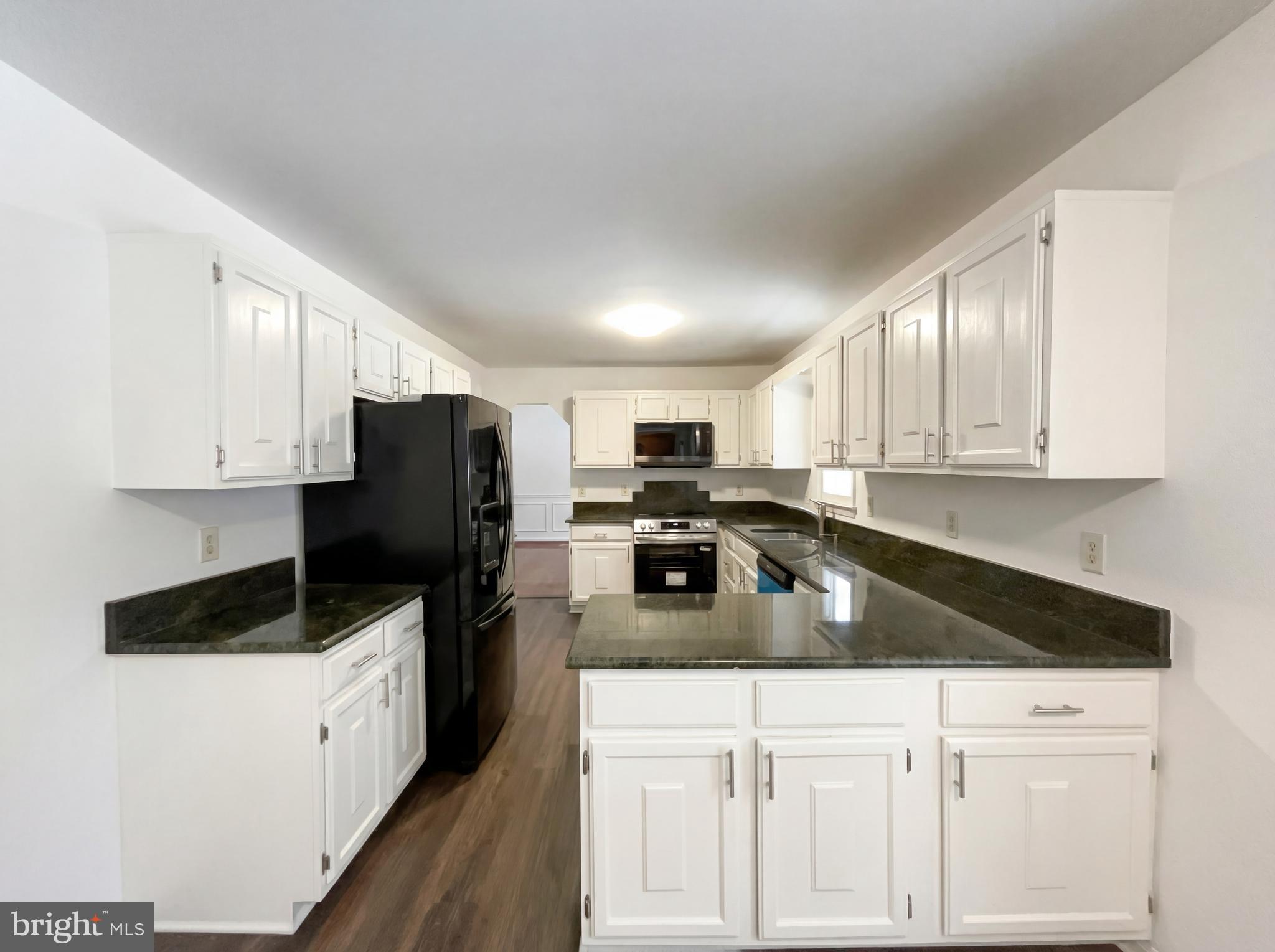 2304 HOLLY SPRING DRIVE