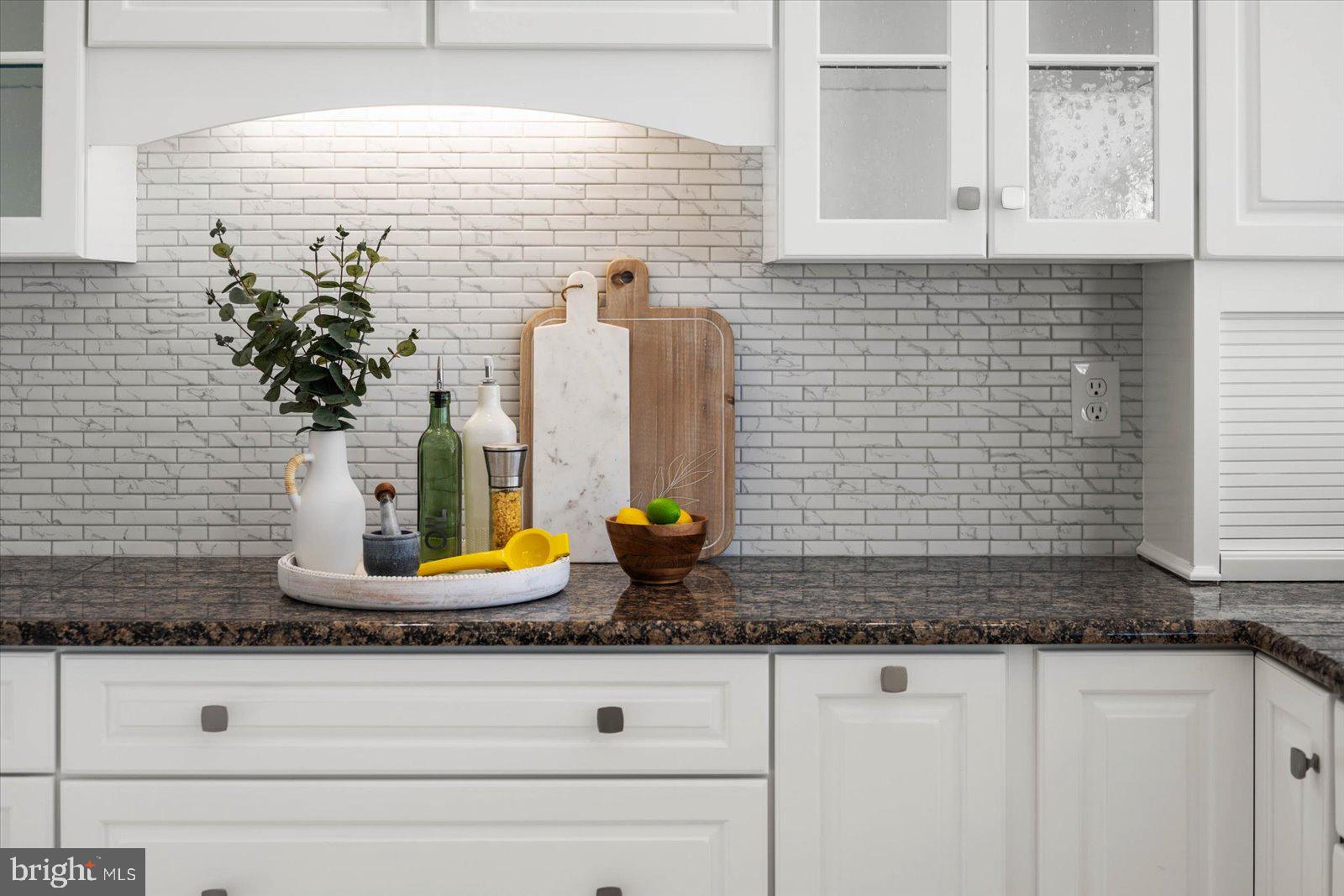 HERON HARBOUR - Residential