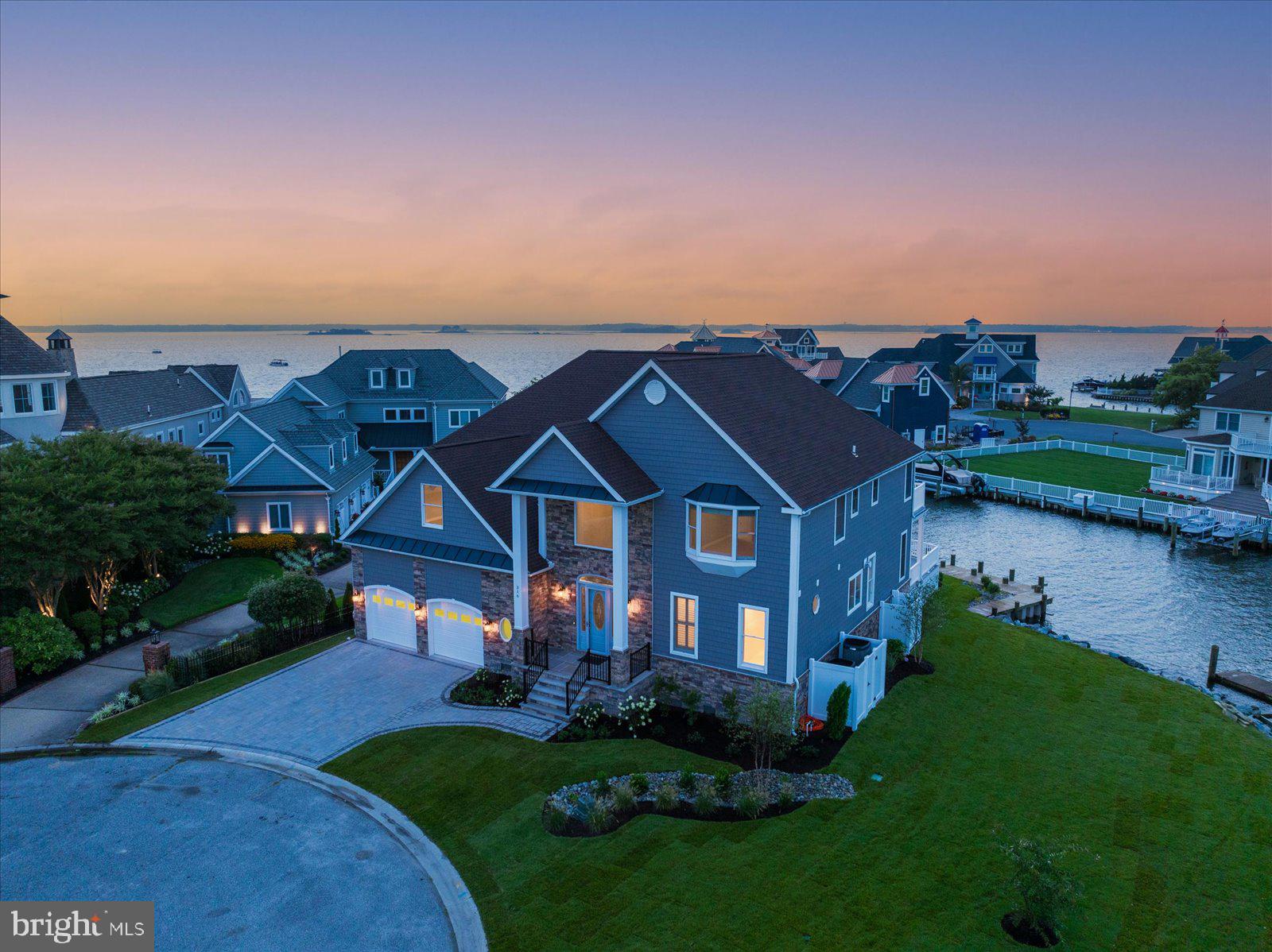 HERON HARBOUR - Residential