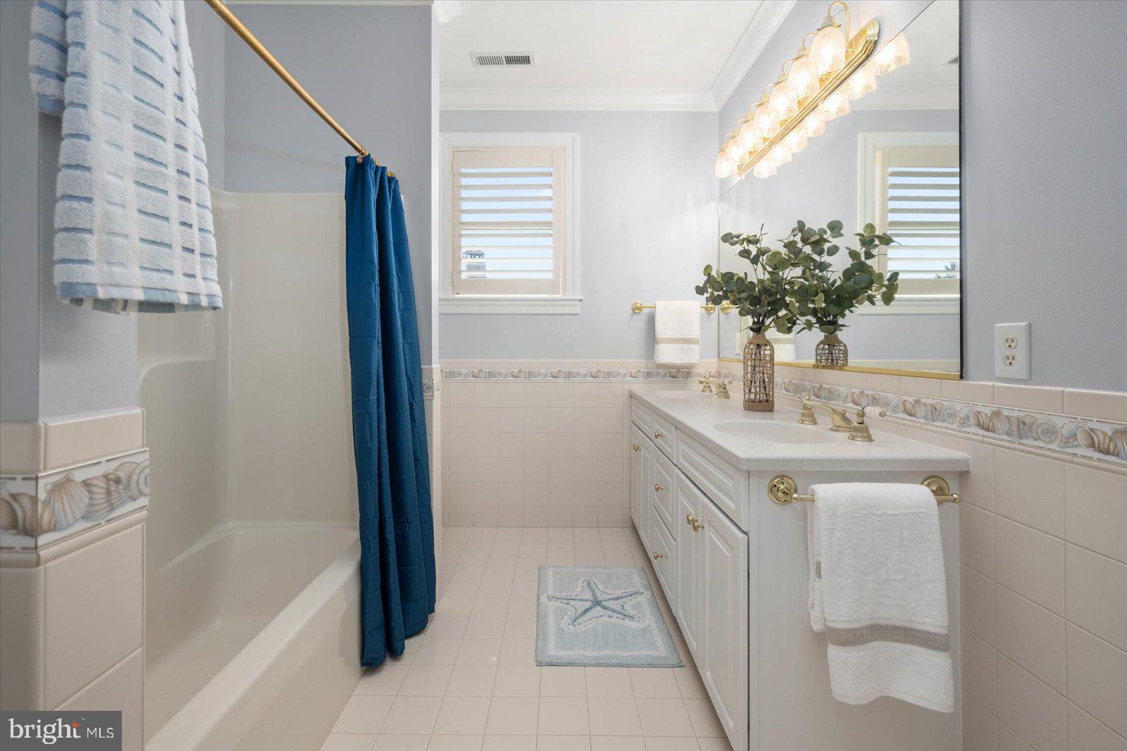 HERON HARBOUR - Residential