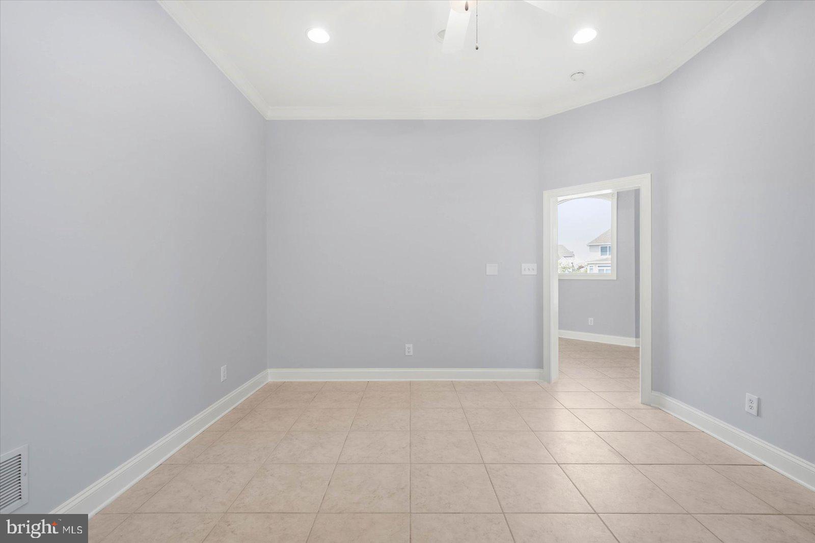 HERON HARBOUR - Residential