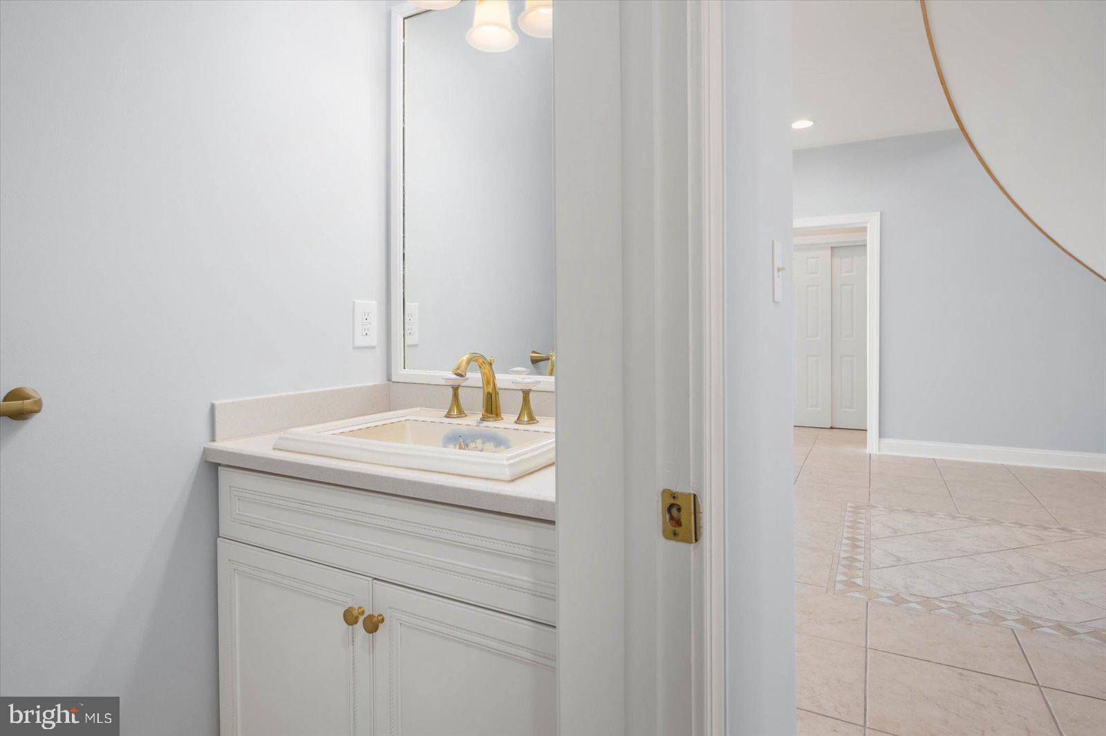 HERON HARBOUR - Residential