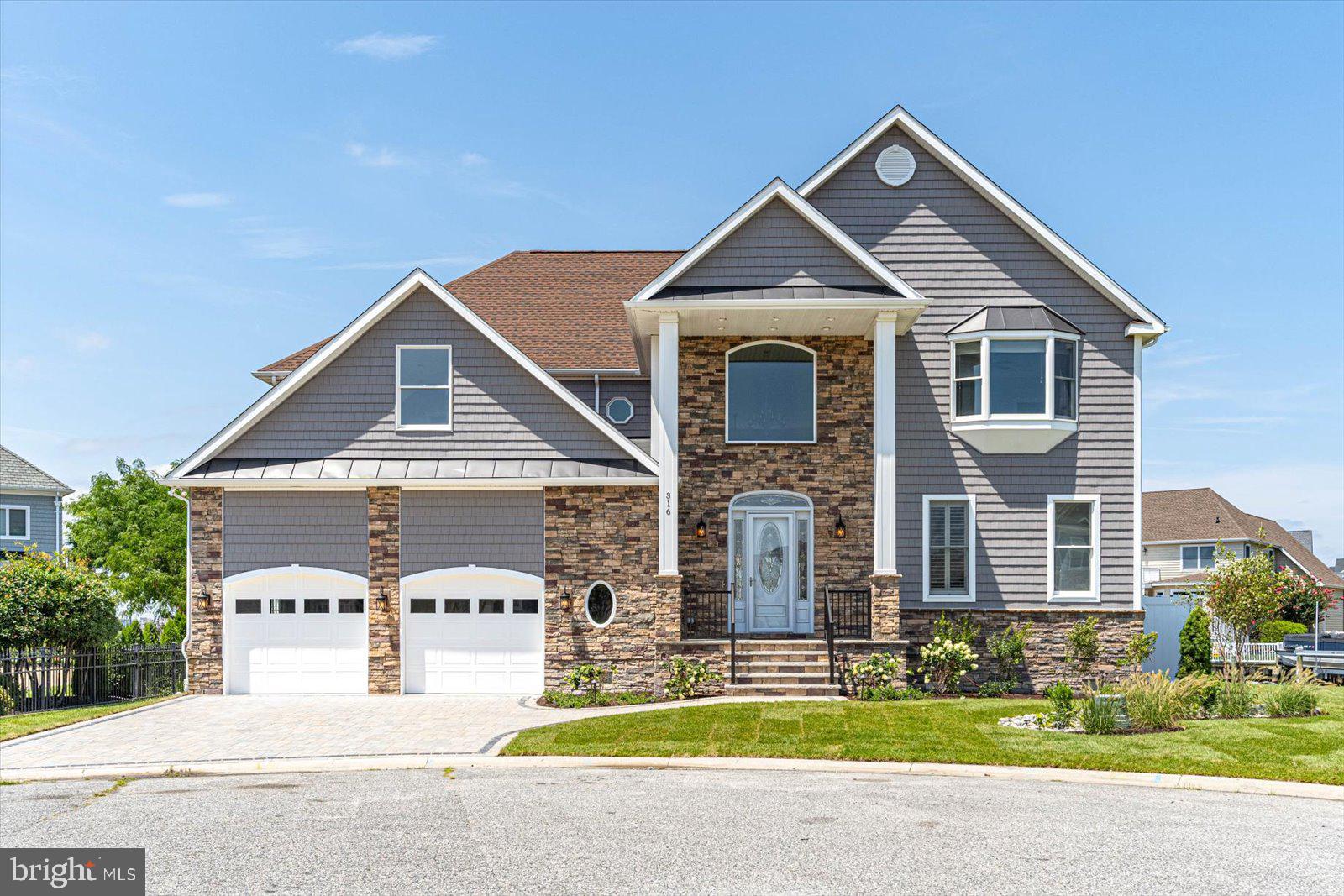 HERON HARBOUR - Residential