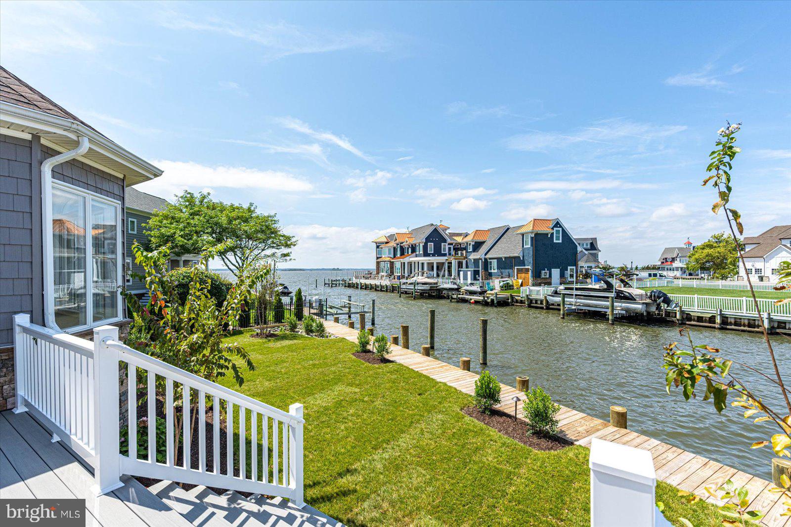 HERON HARBOUR - Residential