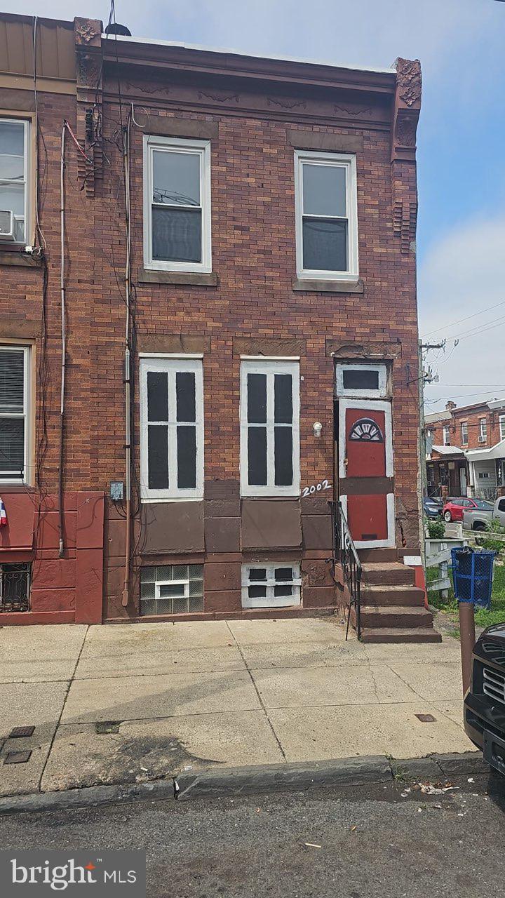 KENSINGTON - Residential