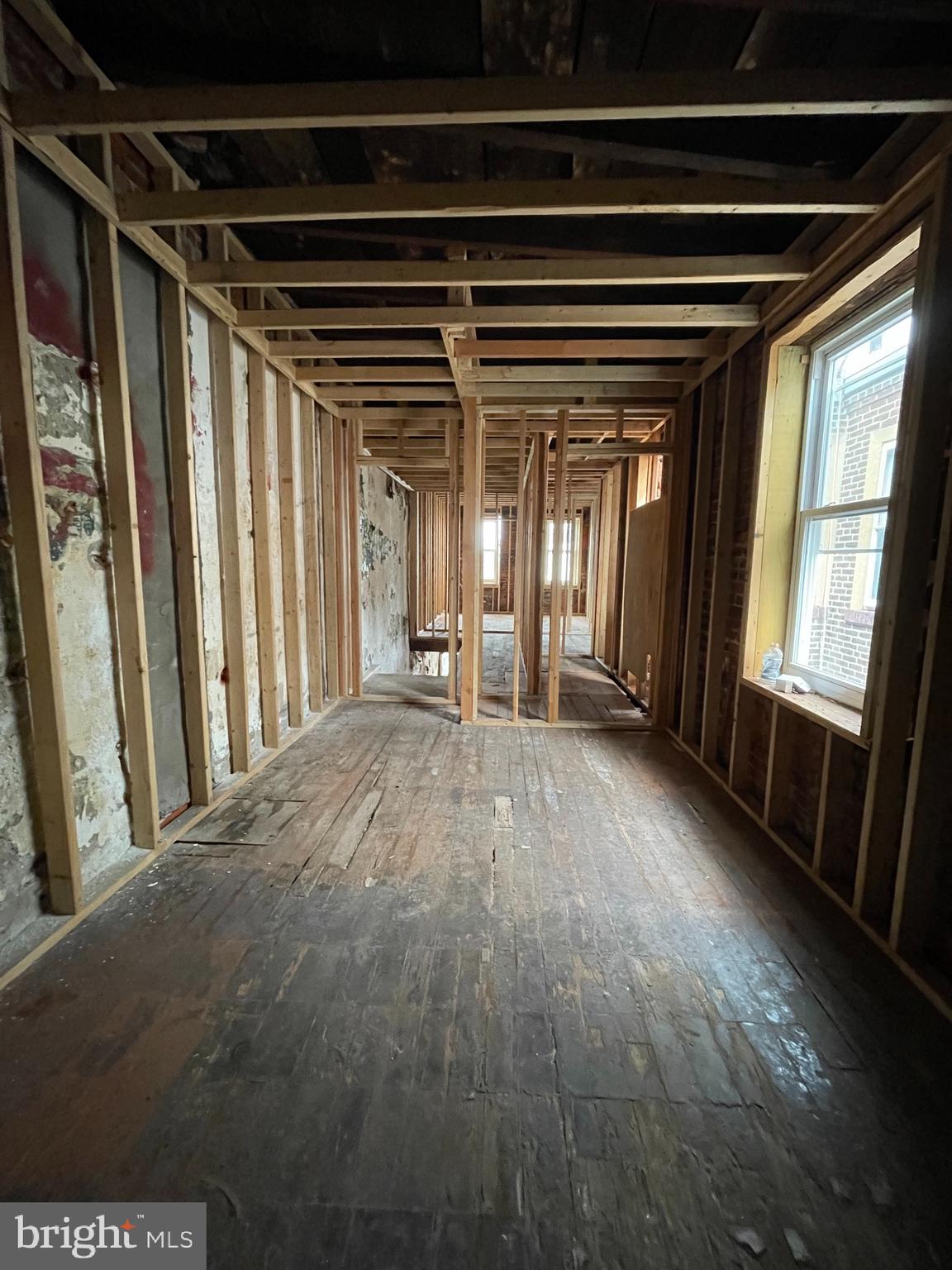 KENSINGTON - Residential