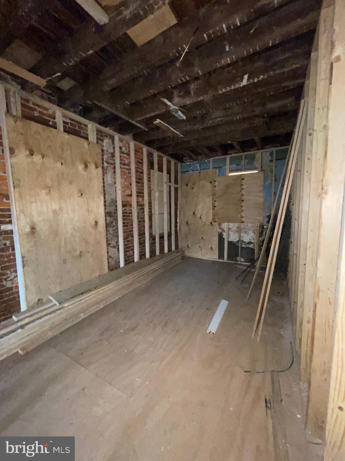 KENSINGTON - Residential