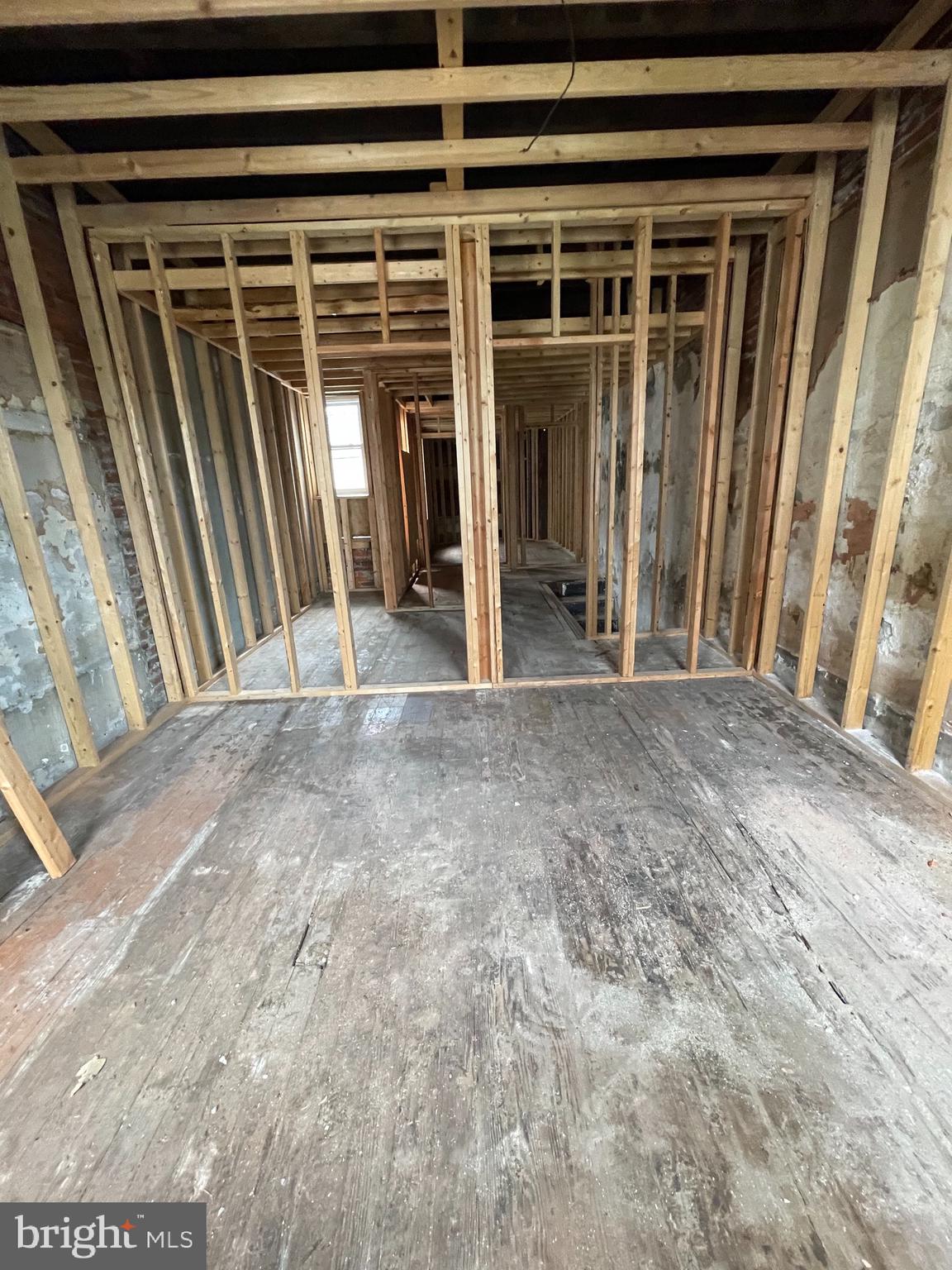 KENSINGTON - Residential