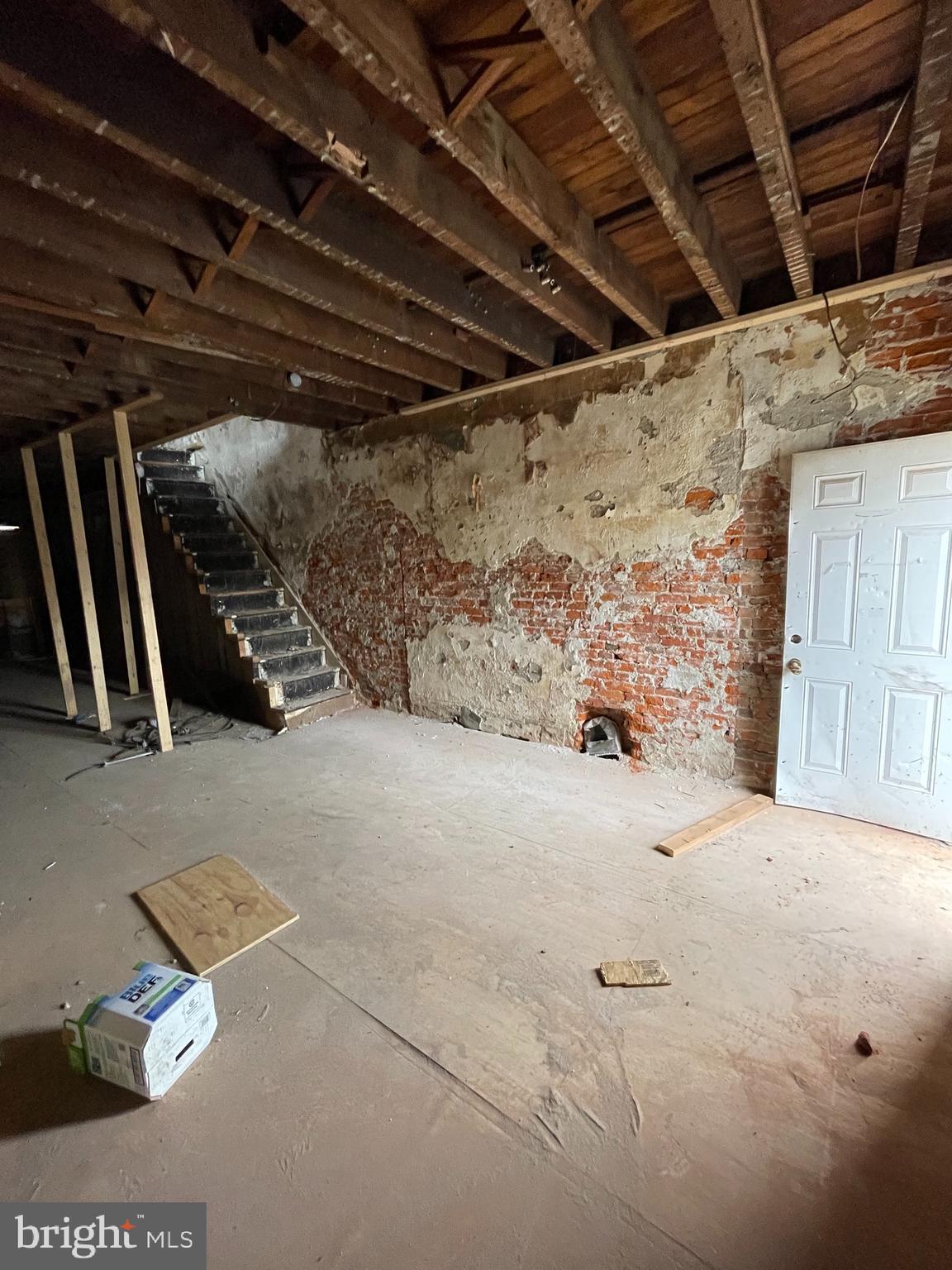 KENSINGTON - Residential