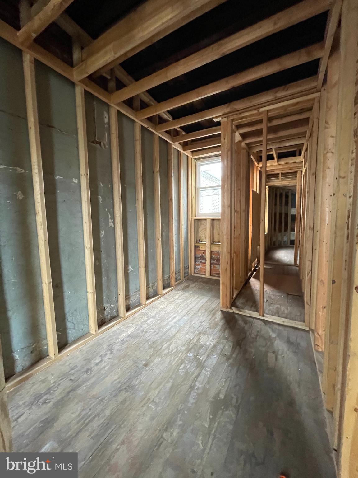 KENSINGTON - Residential