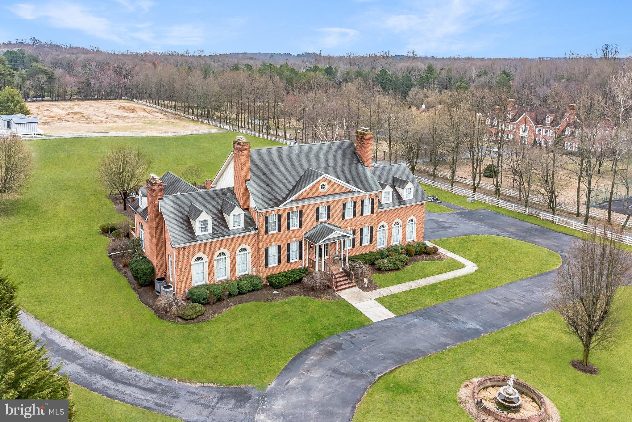 MILLERSVILLE - Residential