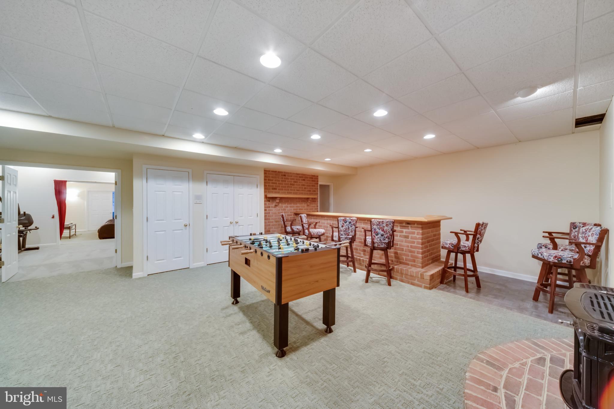 MILLERSVILLE - Residential