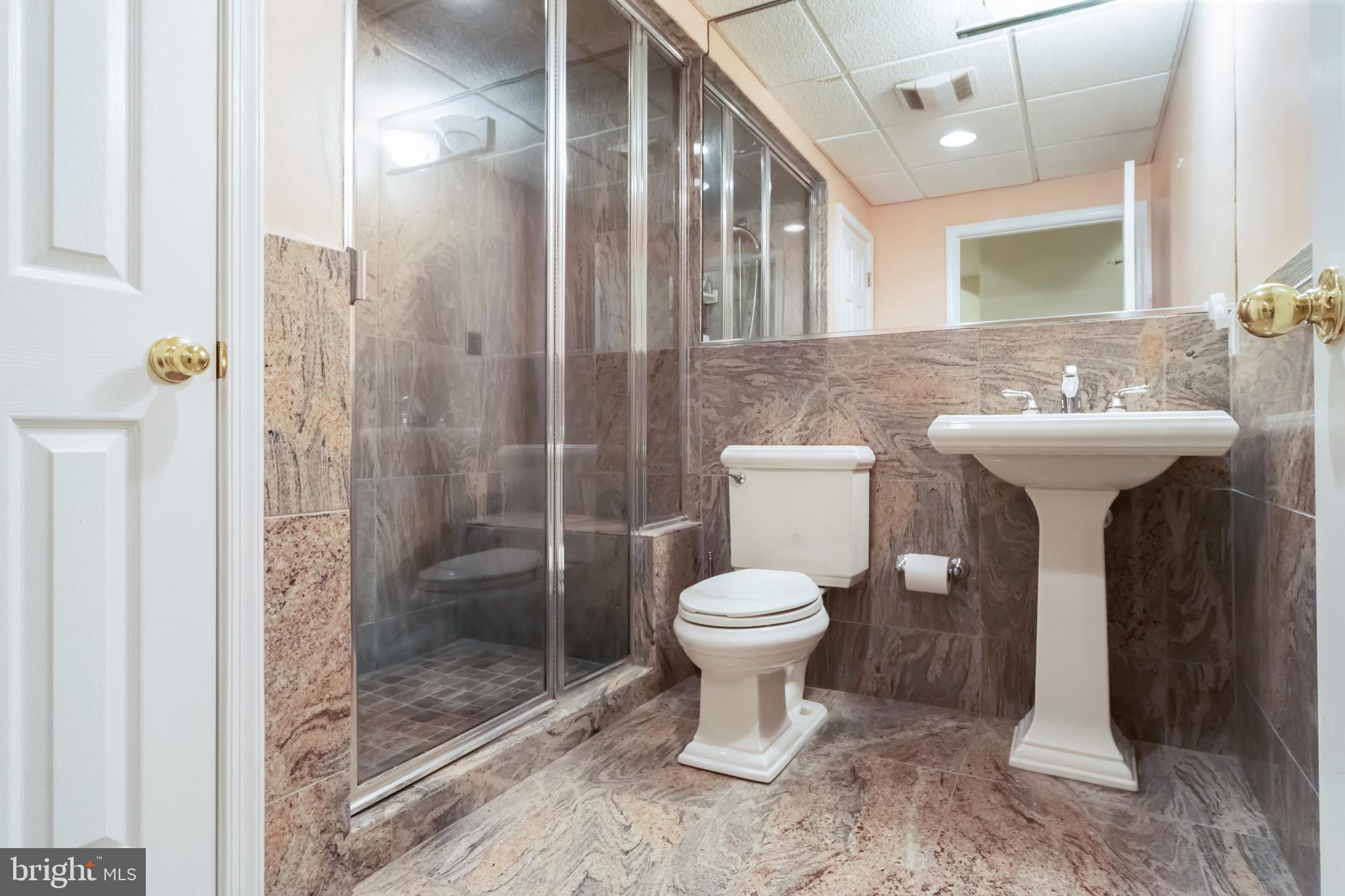 MILLERSVILLE - Residential