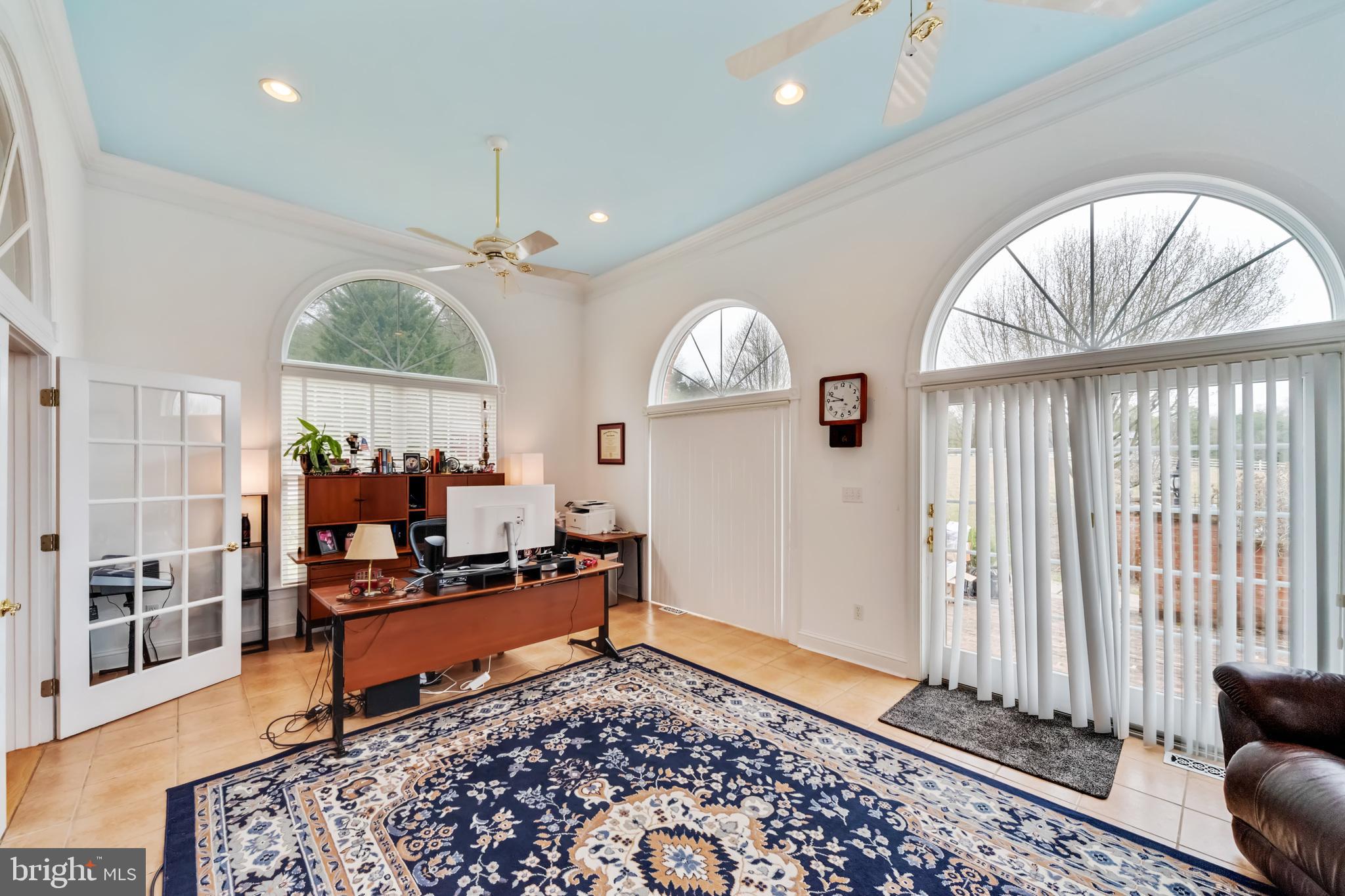 MILLERSVILLE - Residential