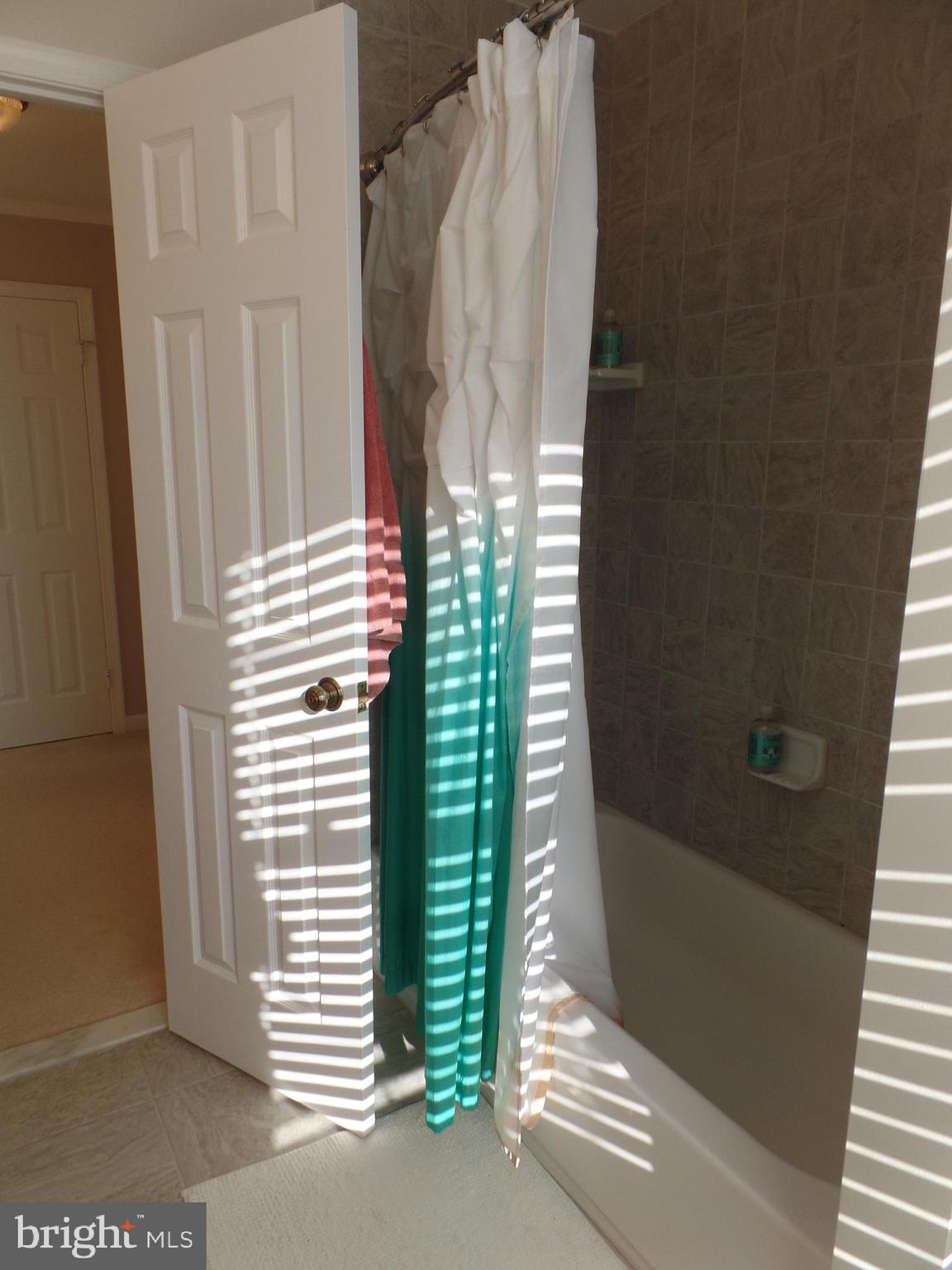 PLEASANT VALLEY - Residential Lease