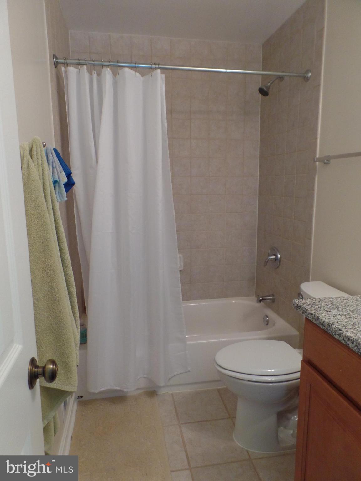 PLEASANT VALLEY - Residential Lease