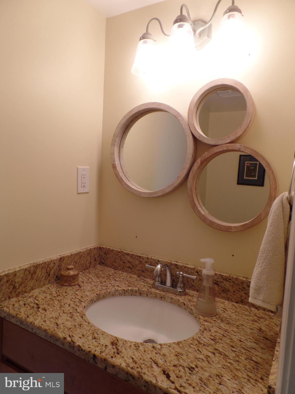 PLEASANT VALLEY - Residential Lease