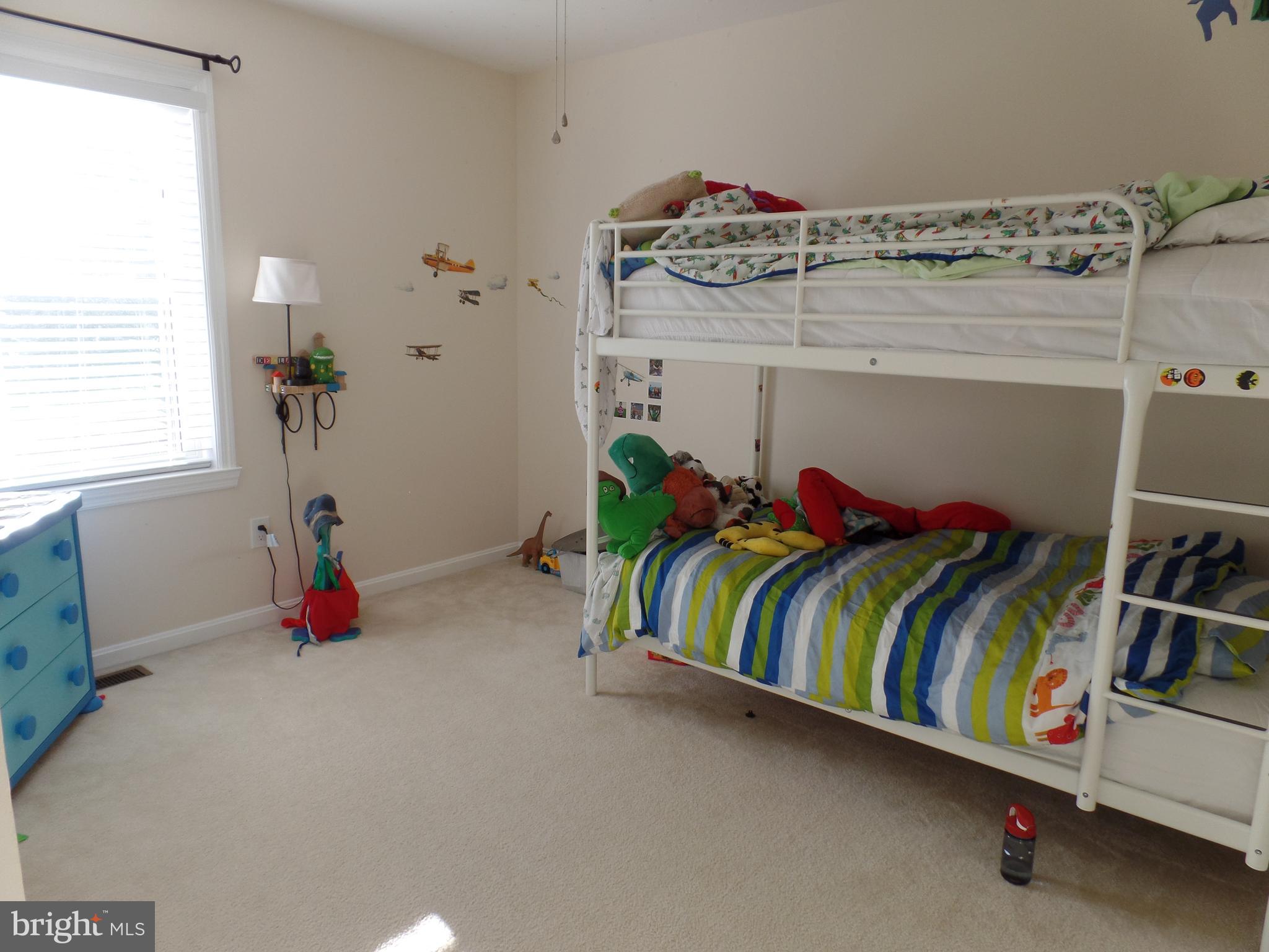 PLEASANT VALLEY - Residential Lease