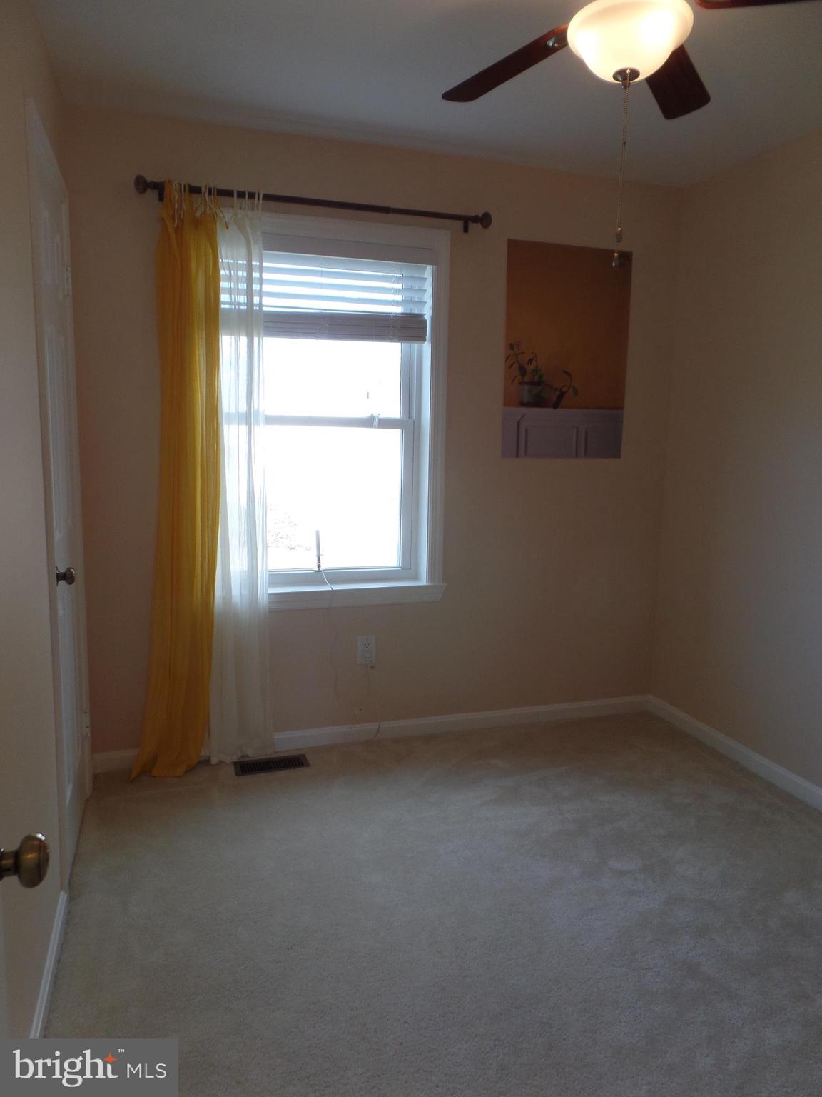 PLEASANT VALLEY - Residential Lease