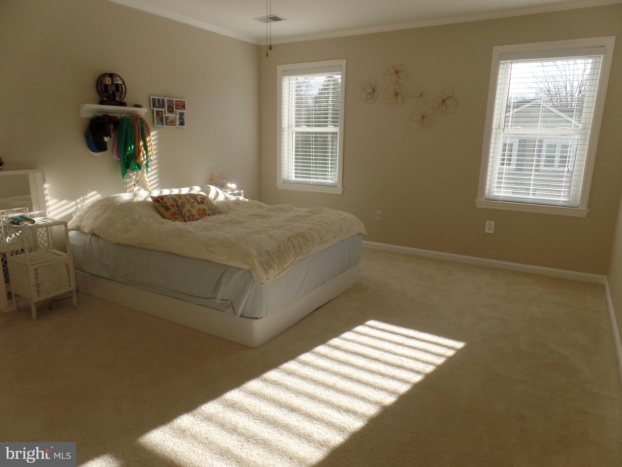 PLEASANT VALLEY - Residential Lease